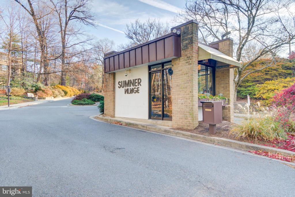 4936 SENTINEL DRIVE 302