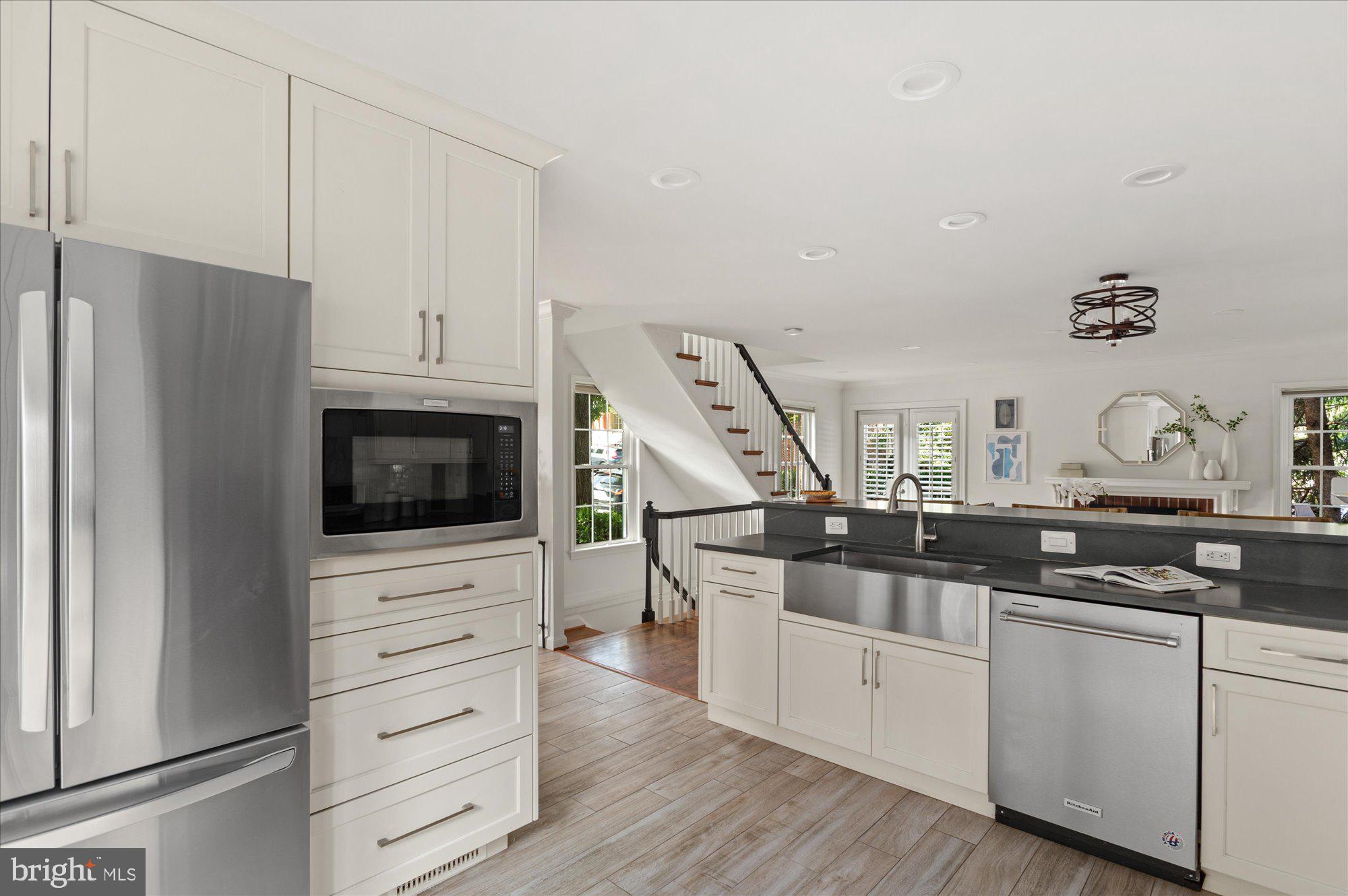 4098 CHERRY HILL ROAD