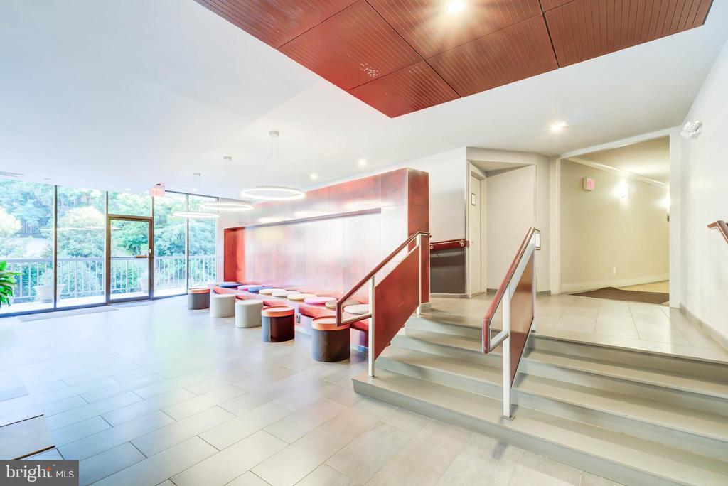 5300 COLUMBIA PIKE 214