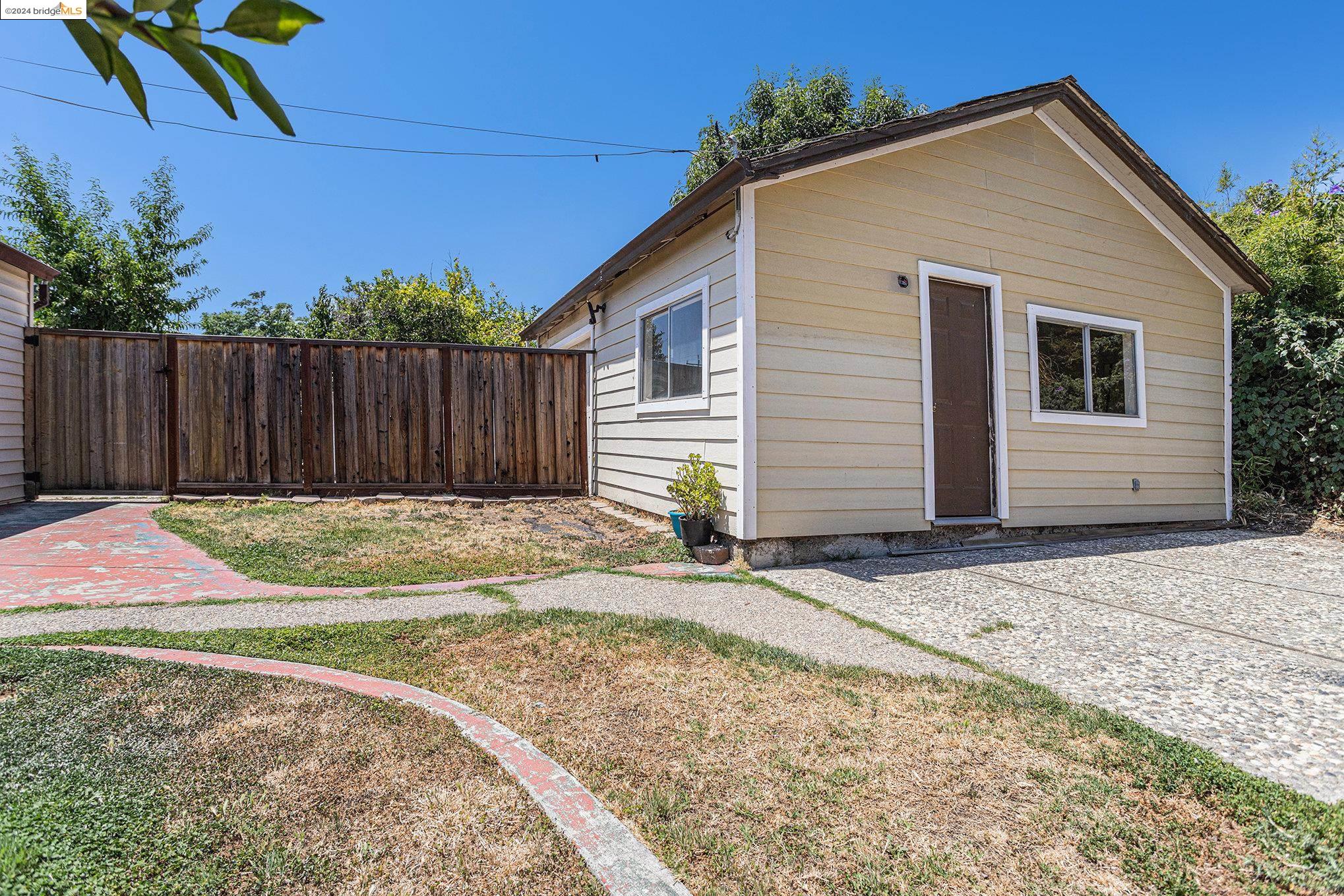 40 W 17th