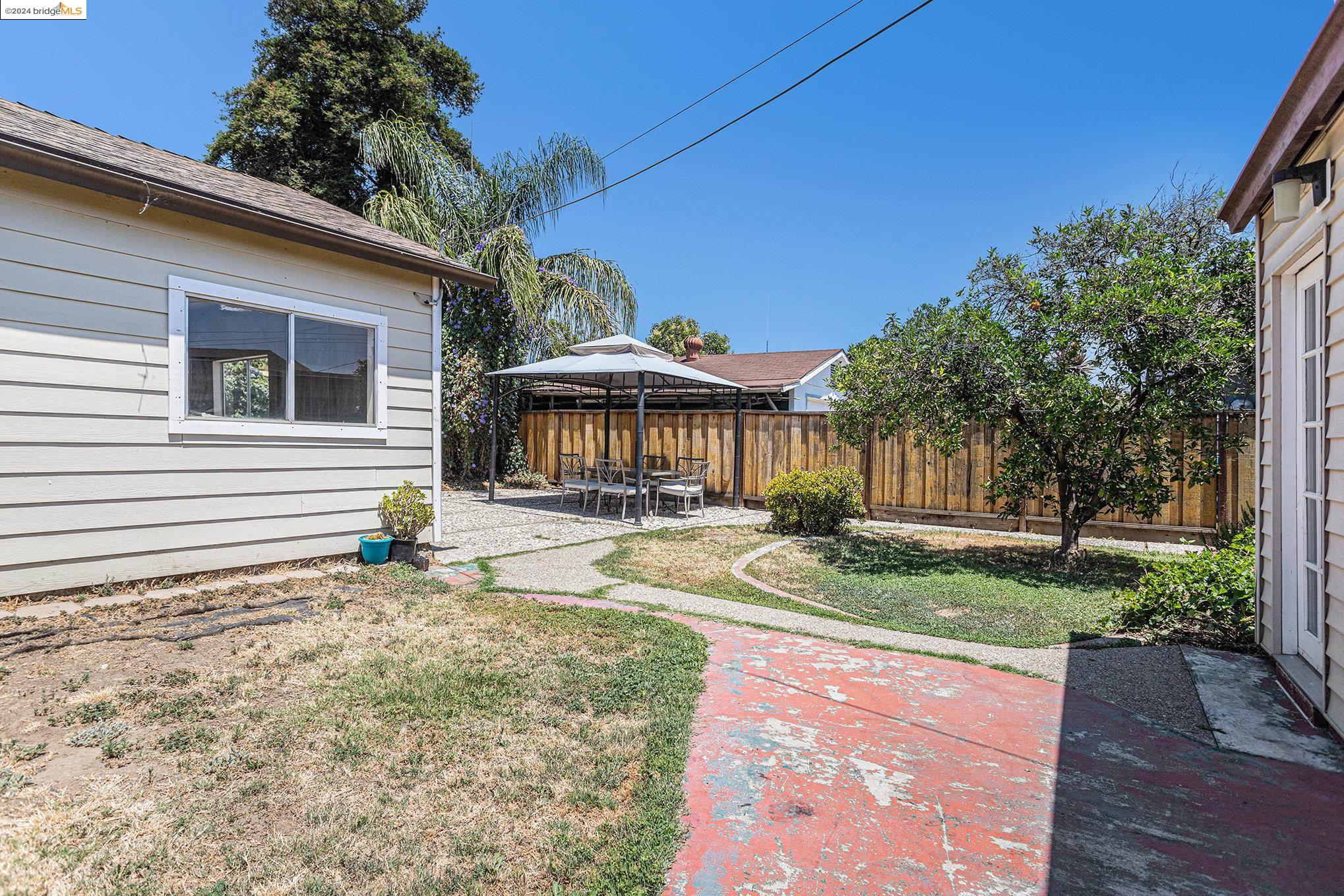 40 W 17th