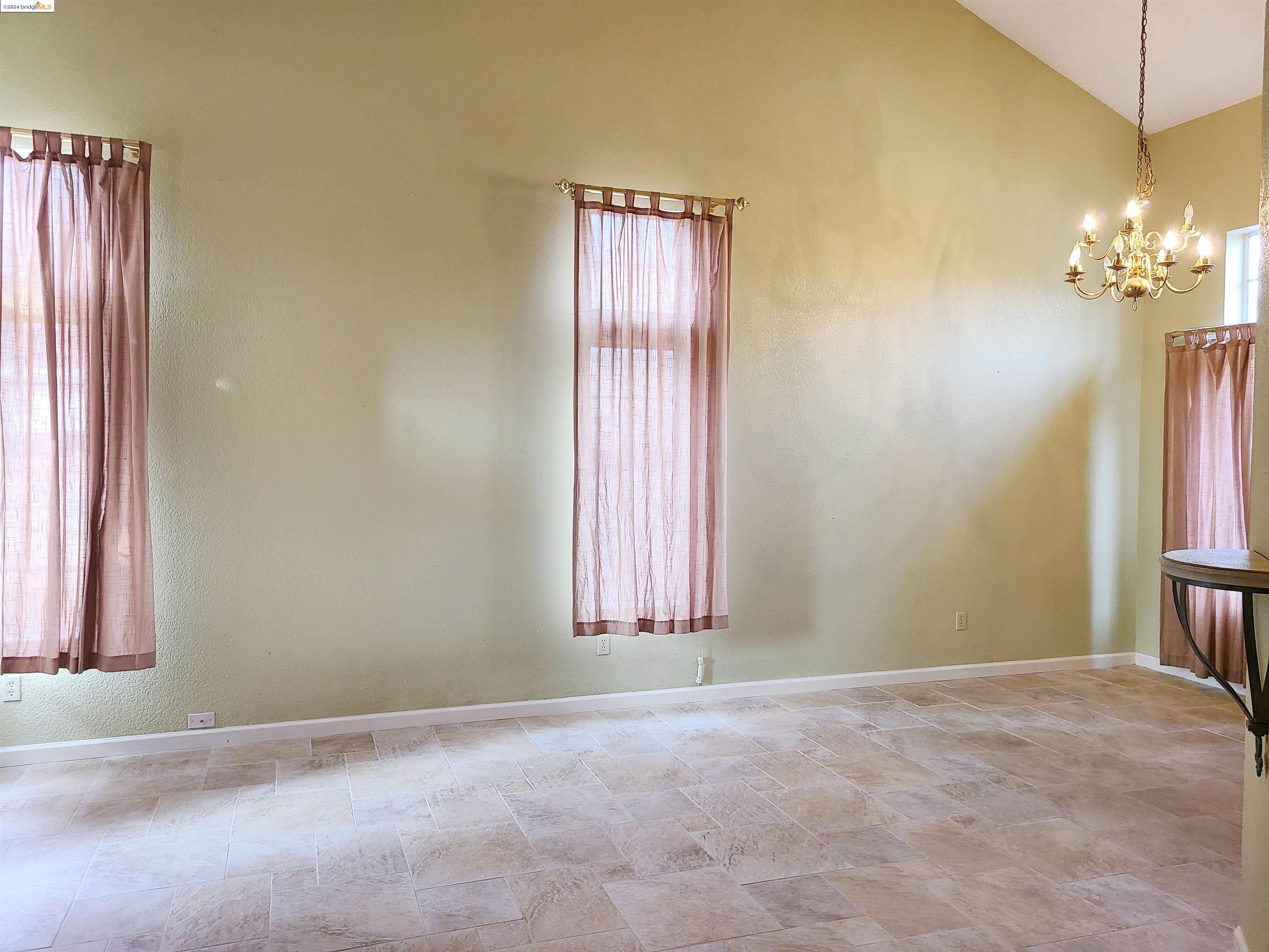 3984 Oak Grove Drive