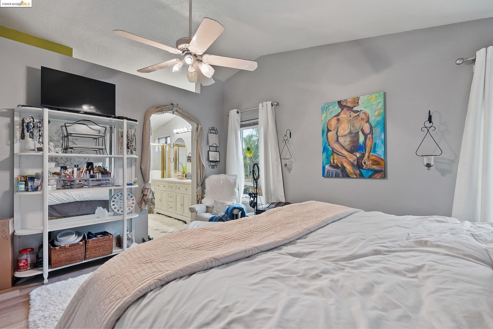 3984 Oak Grove Drive