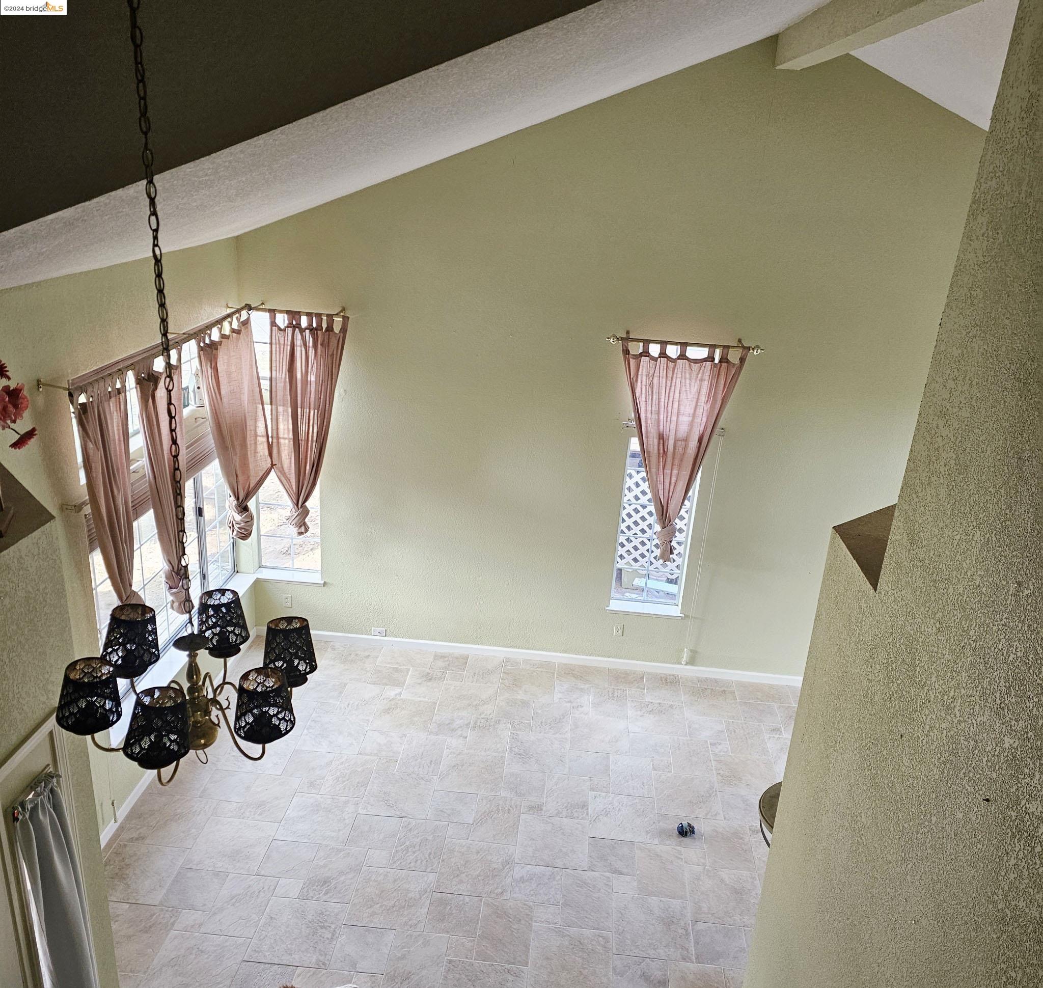 3984 Oak Grove Drive
