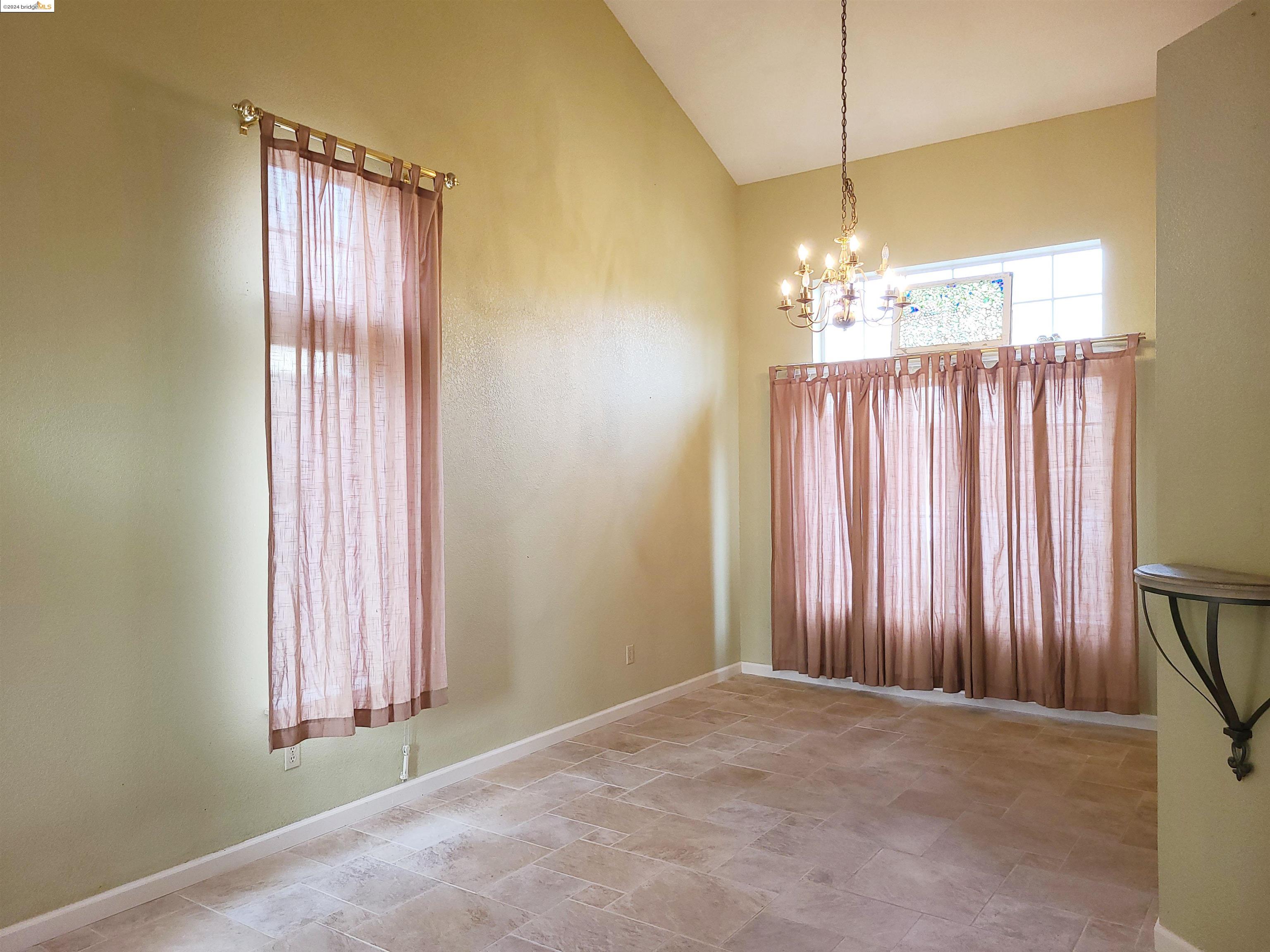 3984 Oak Grove Drive