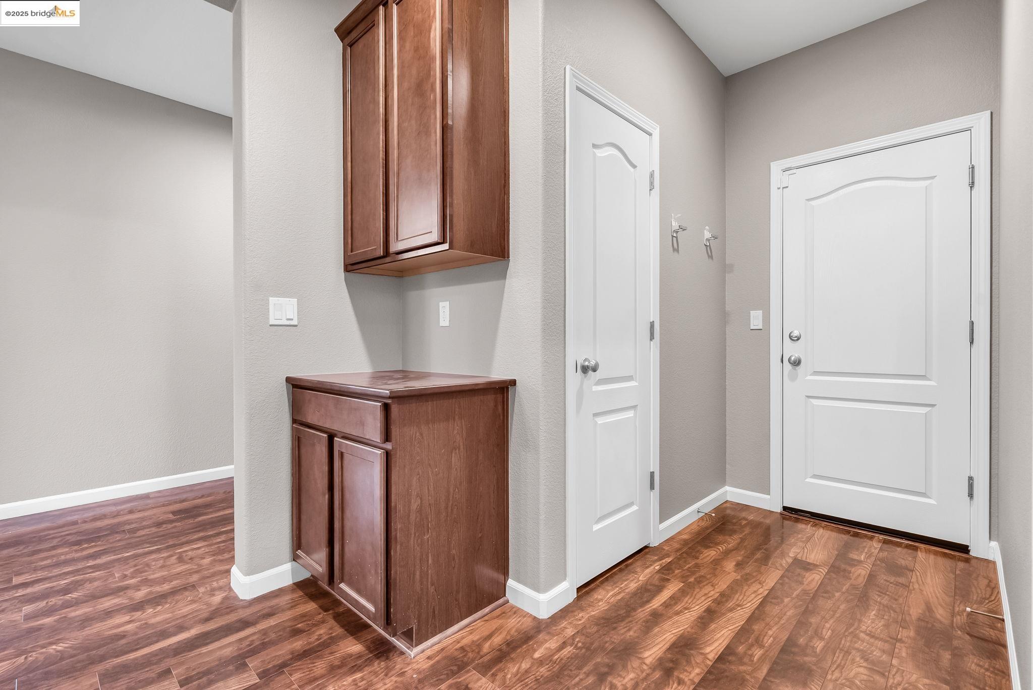 1355 Maple Dr