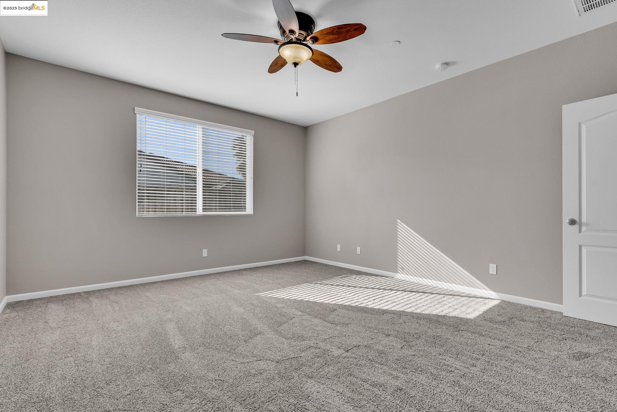 1355 Maple Dr