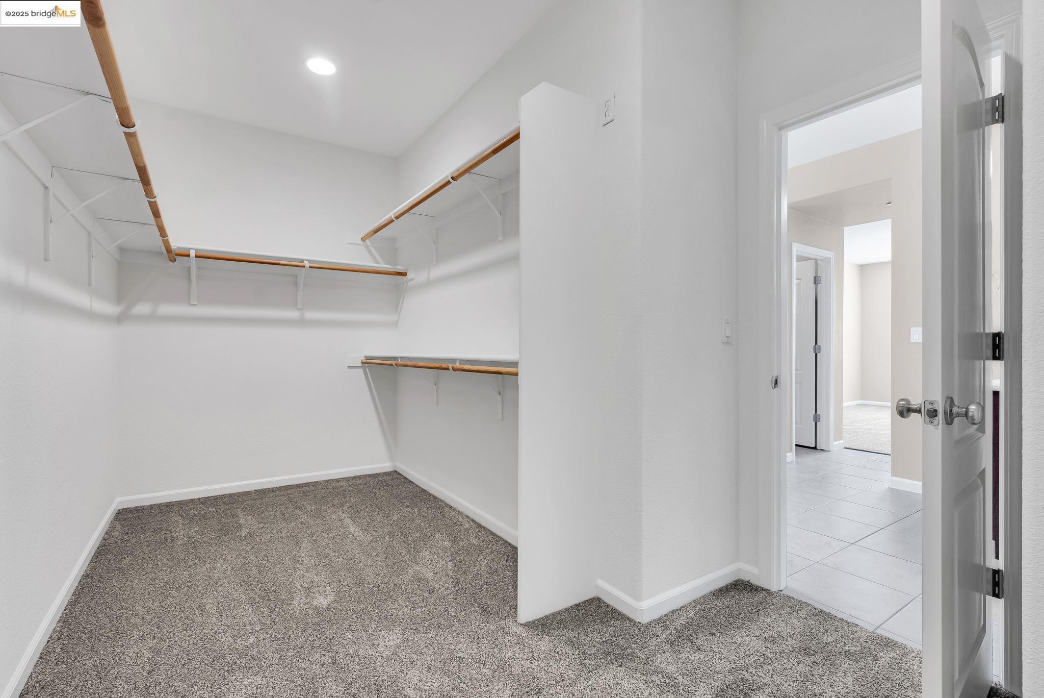 1355 Maple Dr