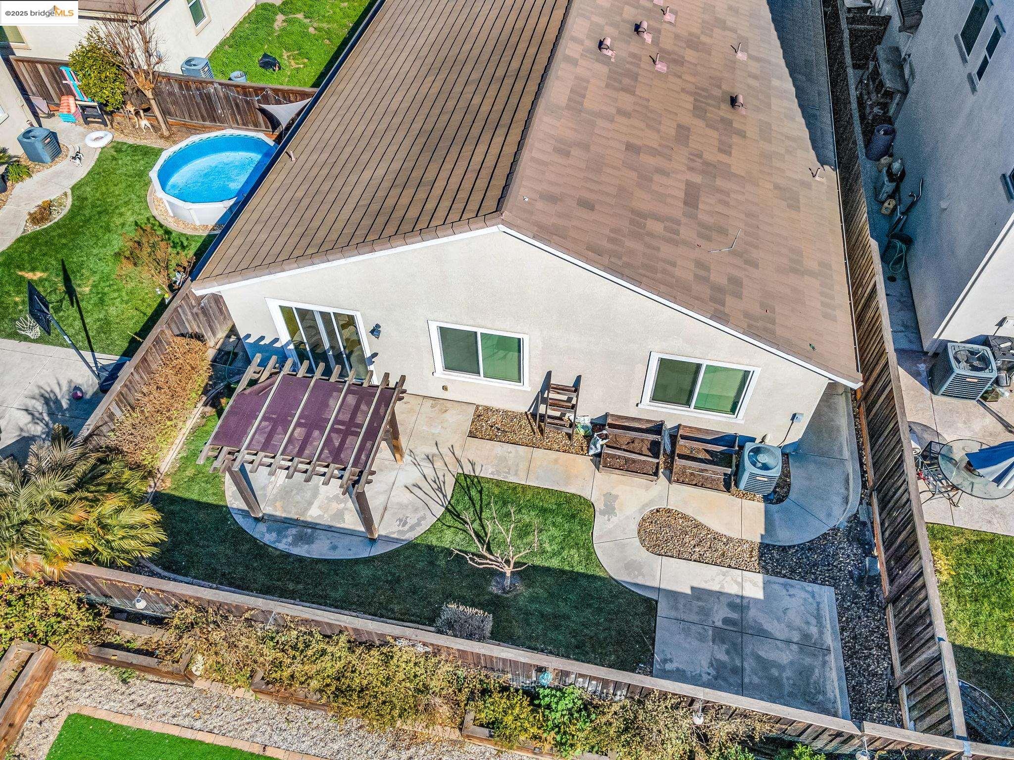 1355 Maple Dr