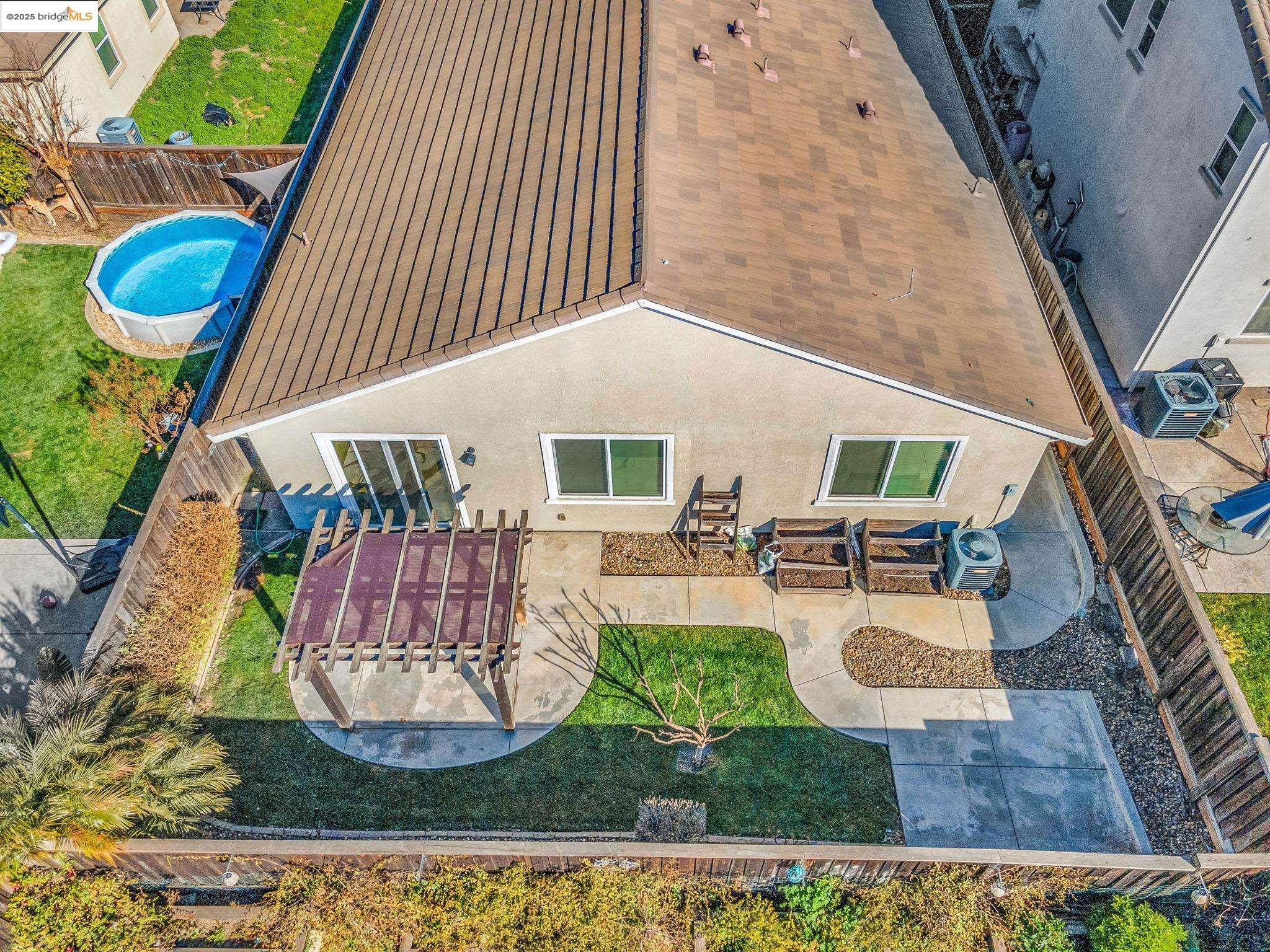 1355 Maple Dr