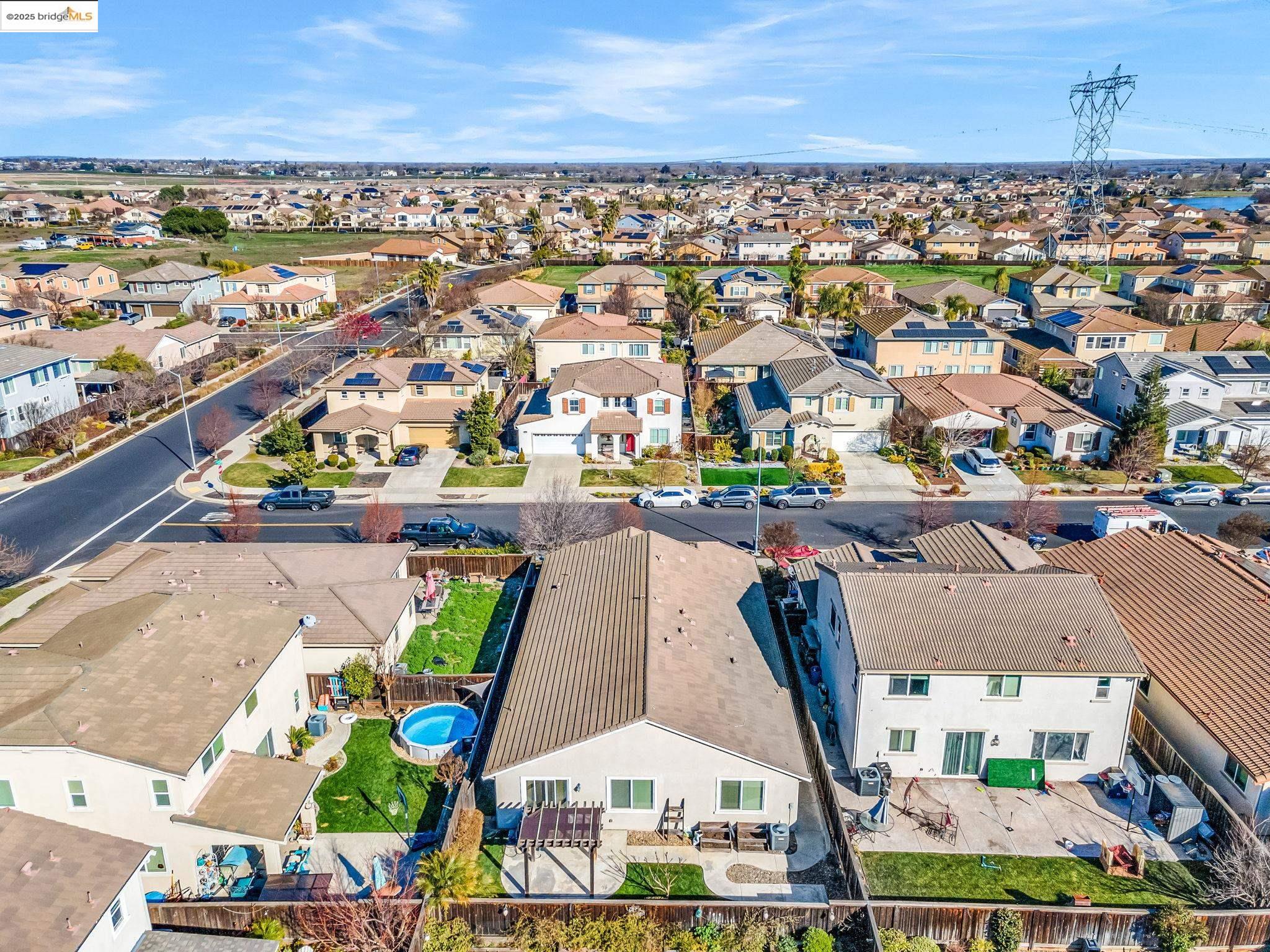 1355 Maple Dr