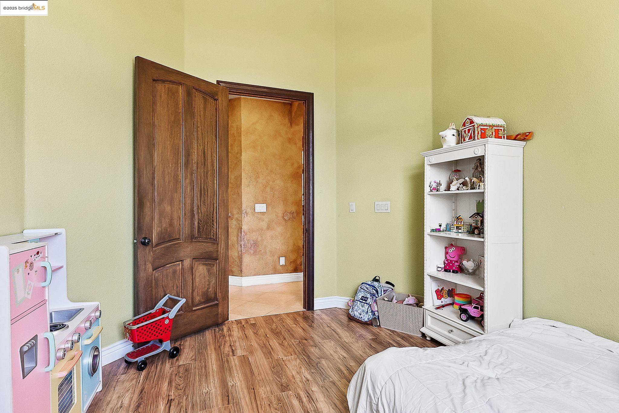 3035 Torre Ramel