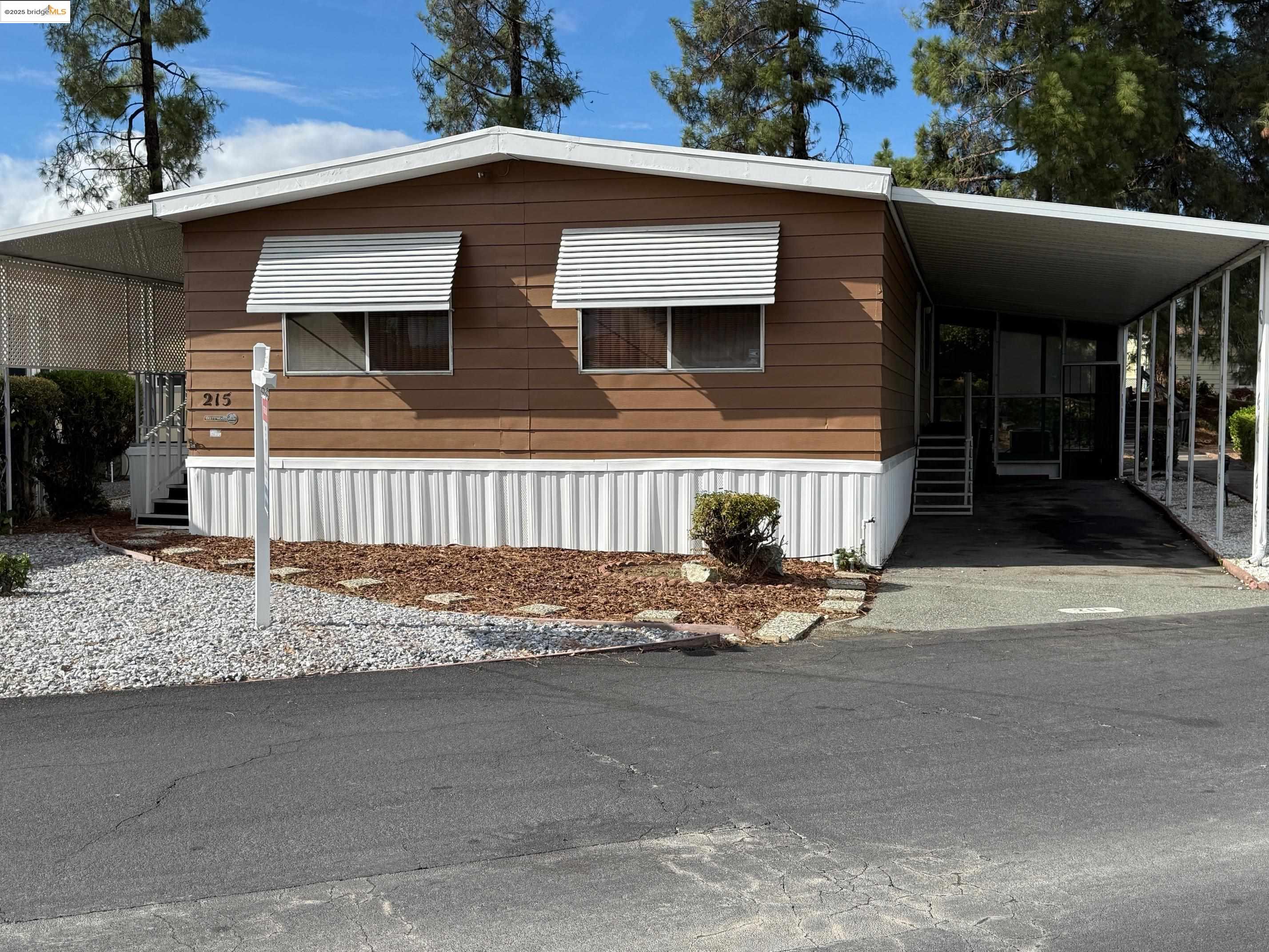 215 Maui Dr # 215