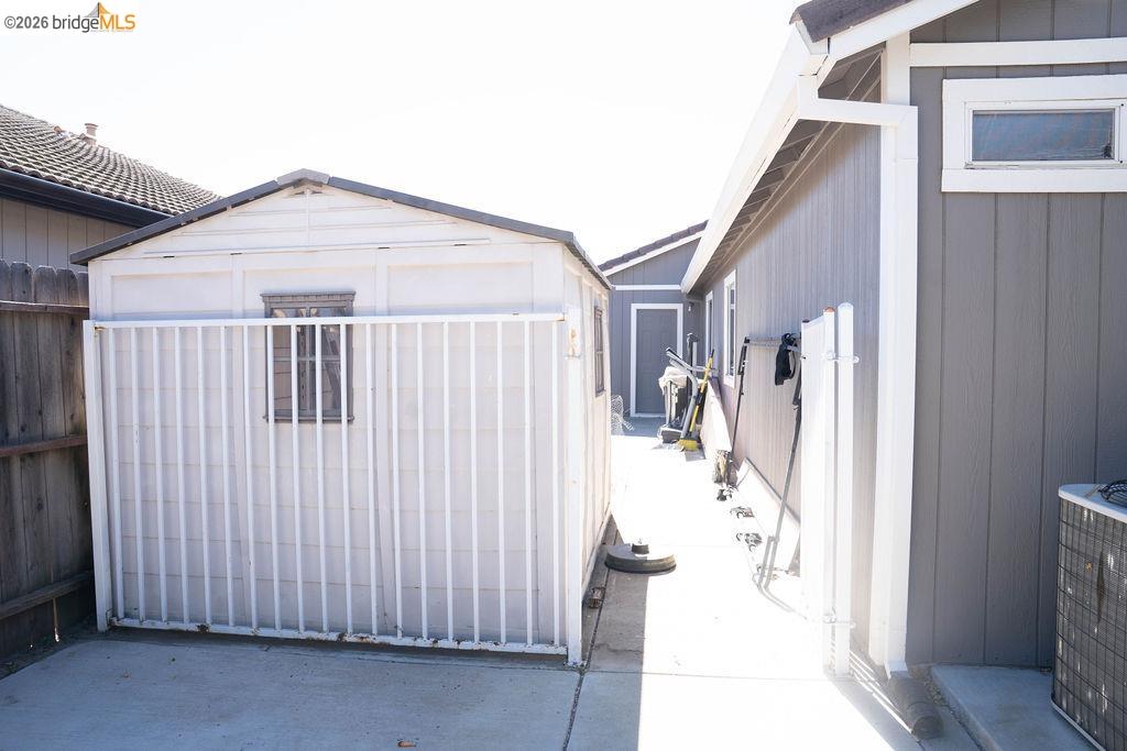 3894 Mission Ct