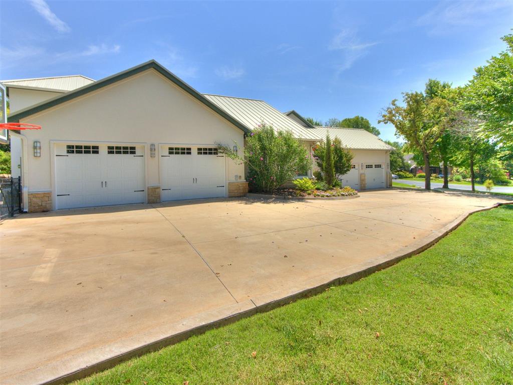 4101 Oakdale Farm Circle
