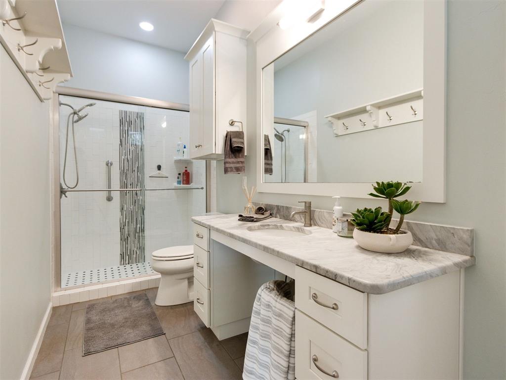 4101 Oakdale Farm Circle