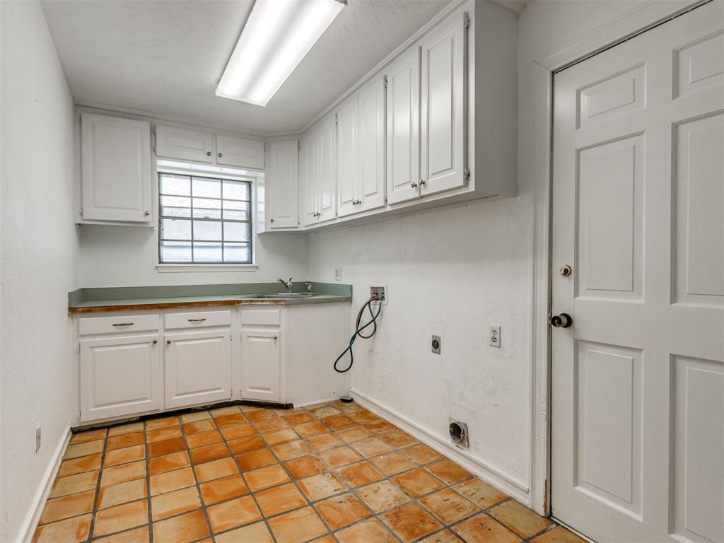 3364 BRUSH CREEK Road