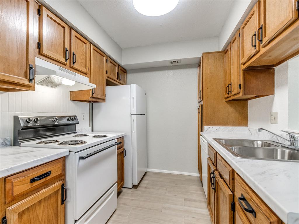 11429 Springhollow Road Unit: 1406