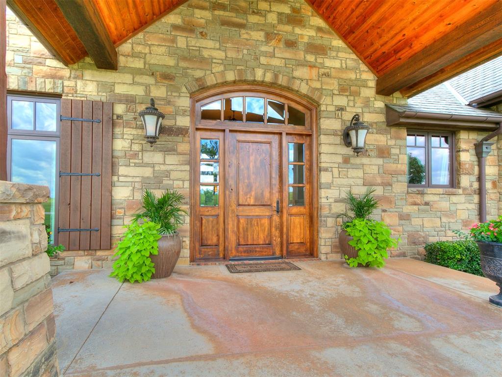 5801 W Highway 33