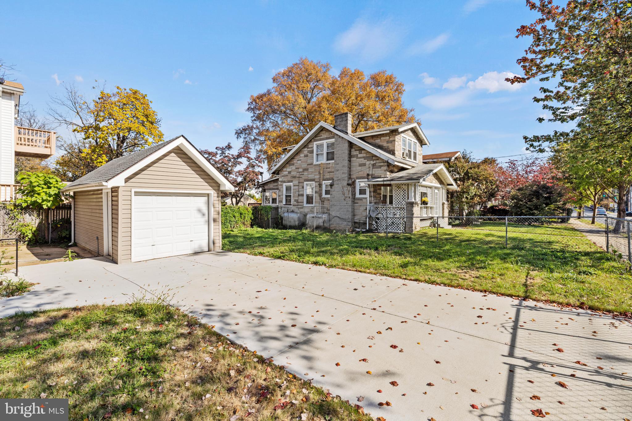 3501 17th STREET NE