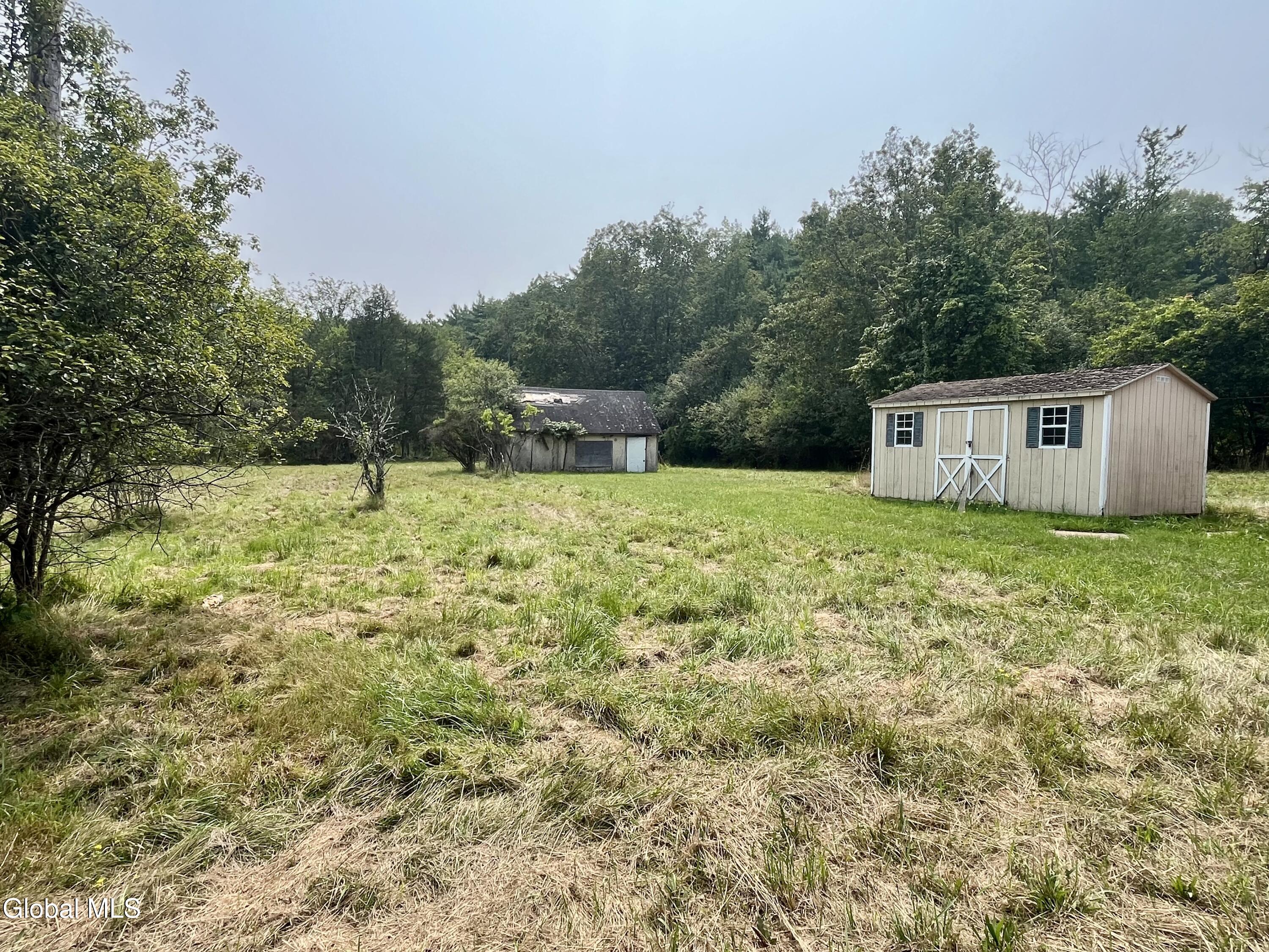 424 Medway Earlton Road