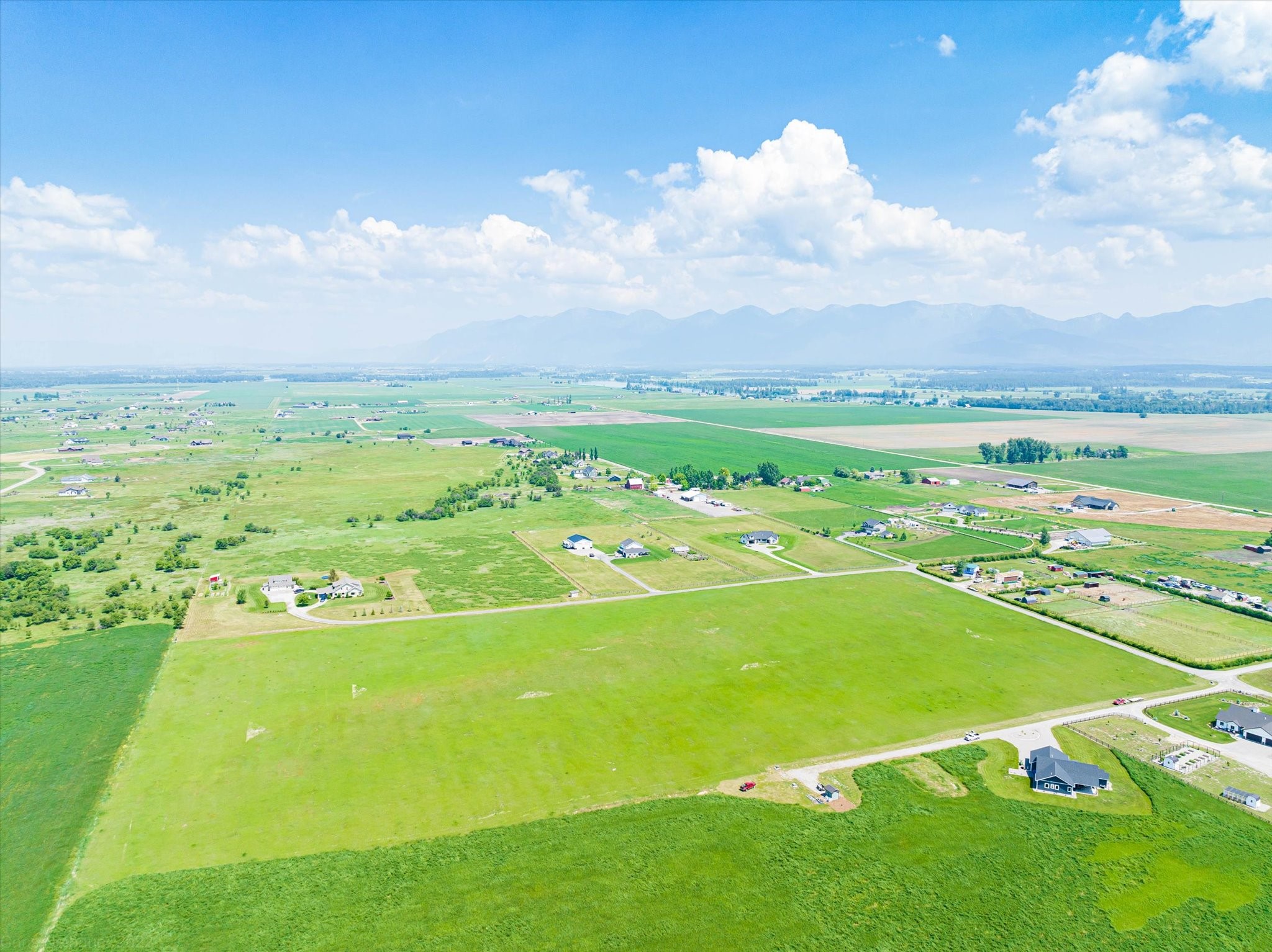 3828 Lower Valley Road