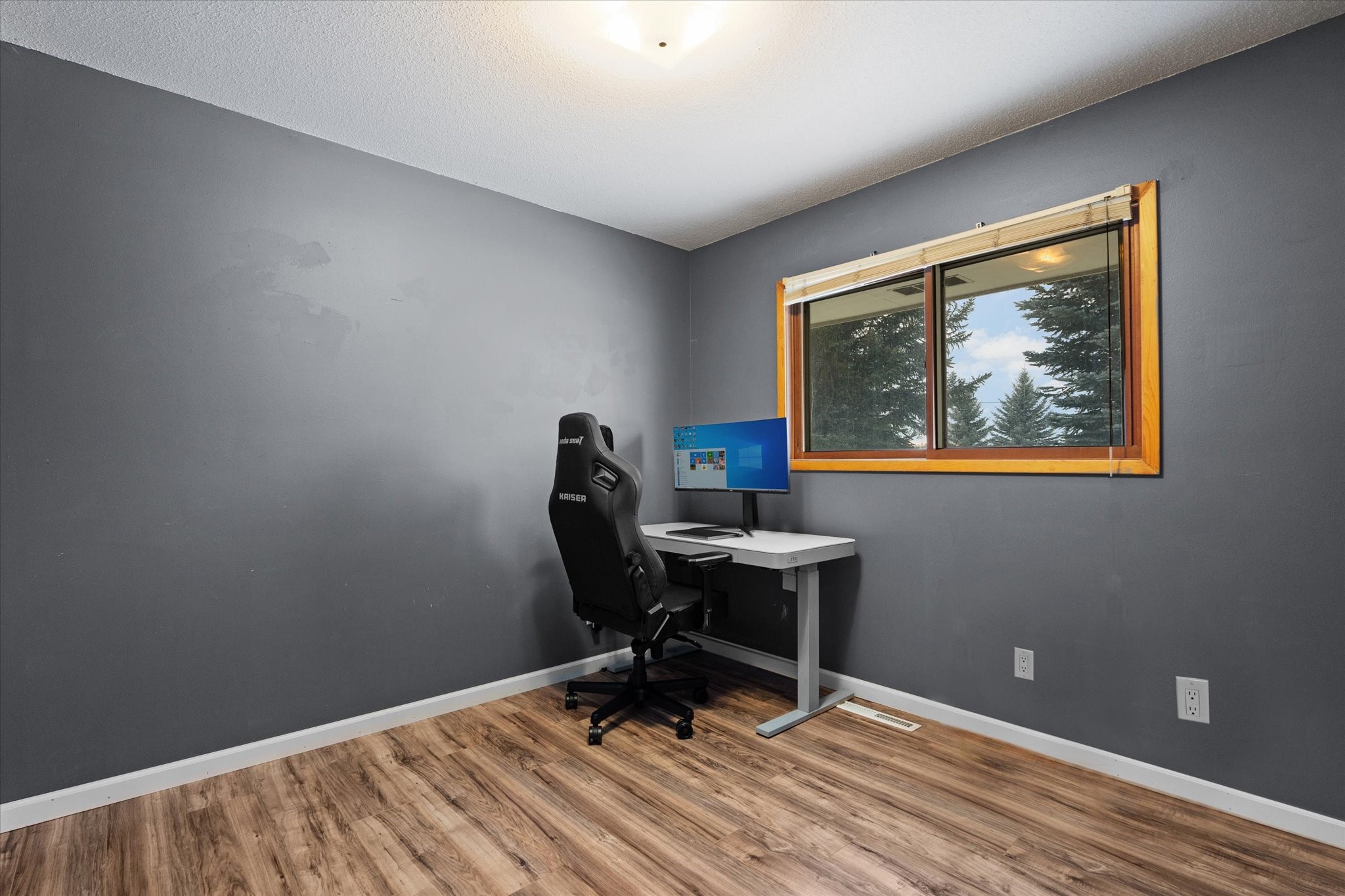 2610 Highway 206