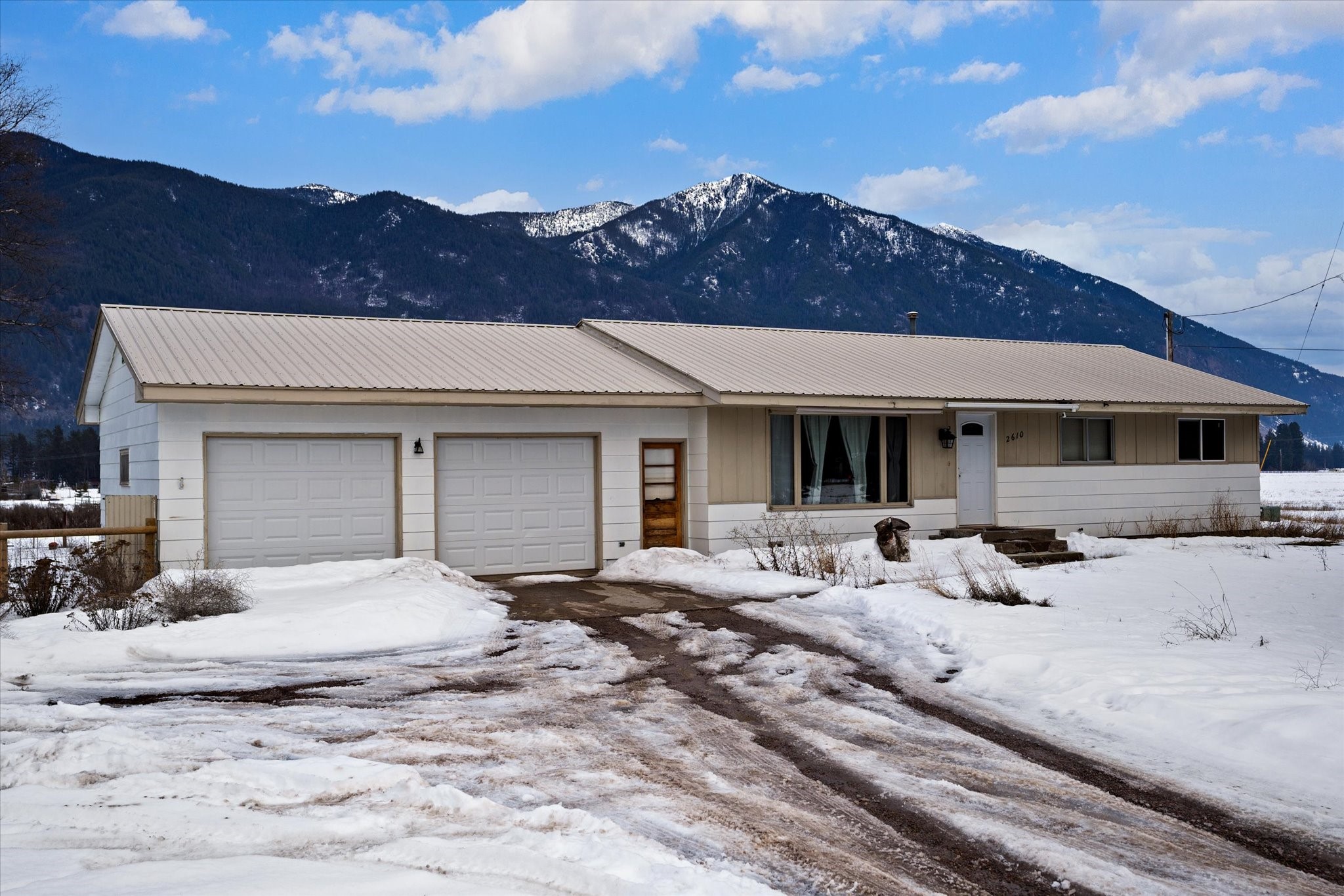 2610 Highway 206