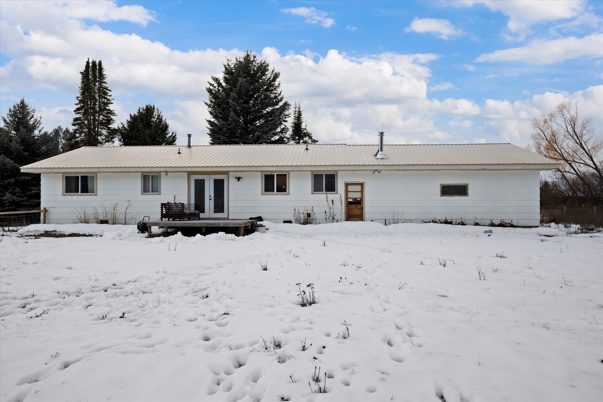 2610 Highway 206