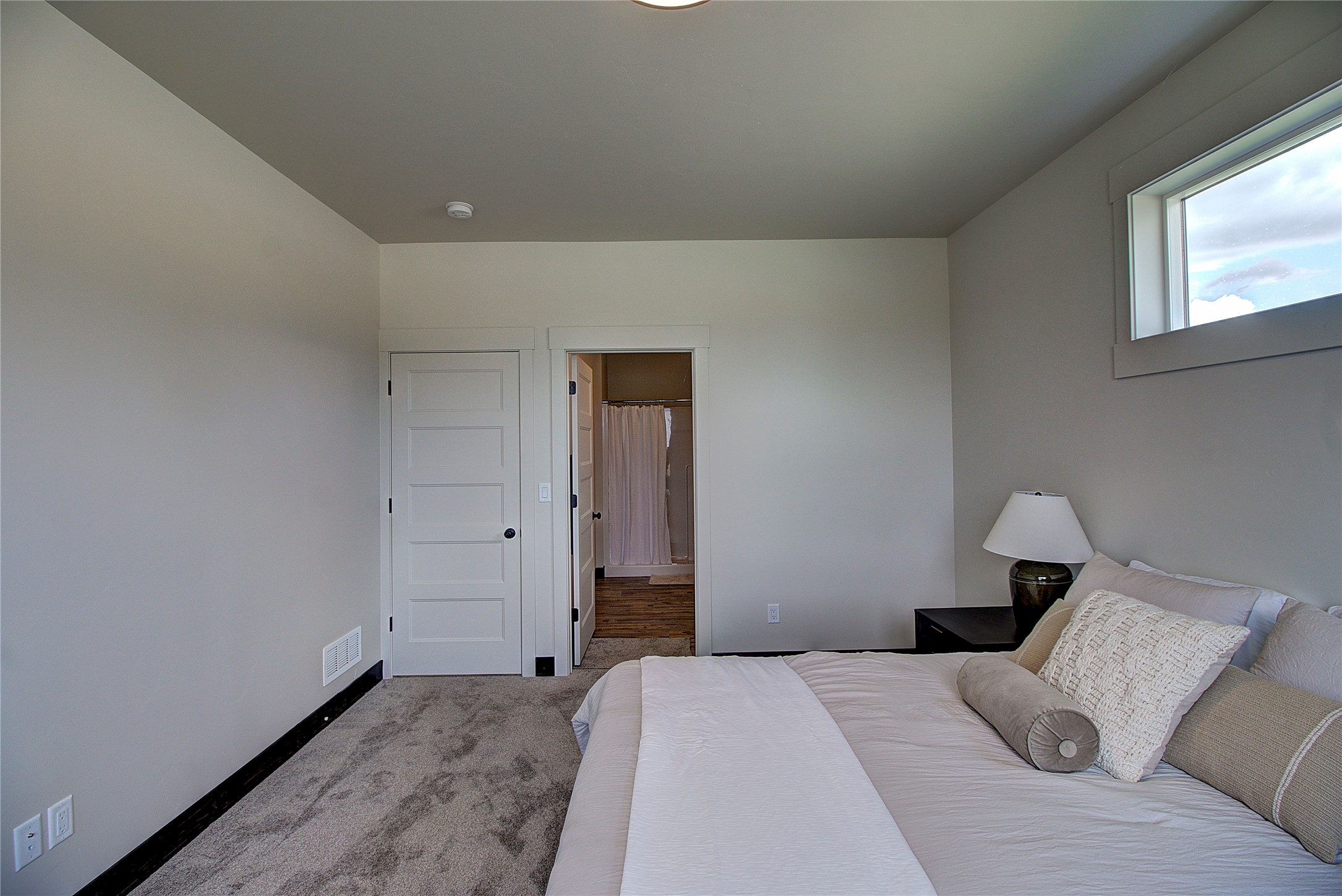 820 Bearhat Mountain Road