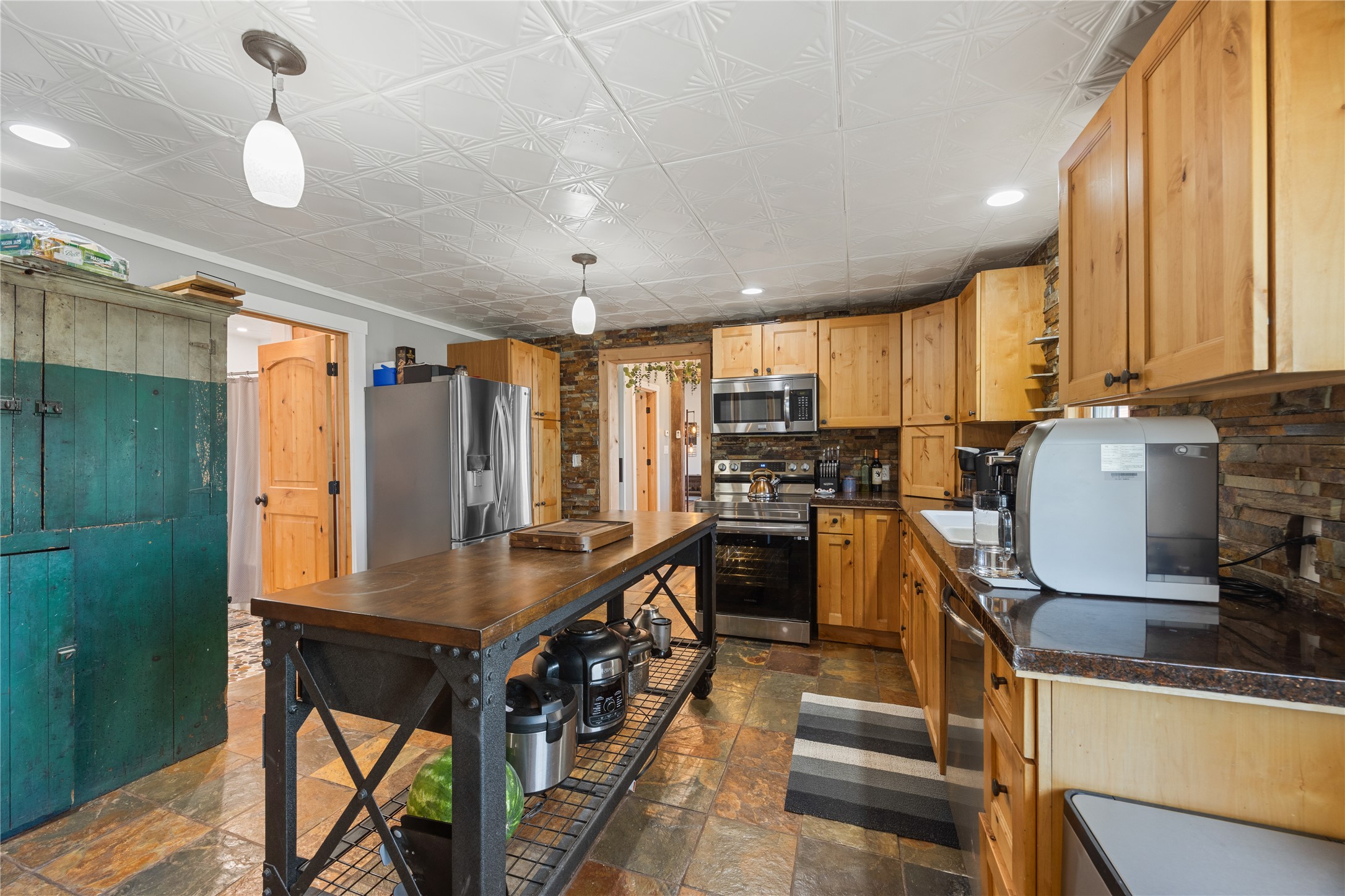 212 Bierney Creek Road