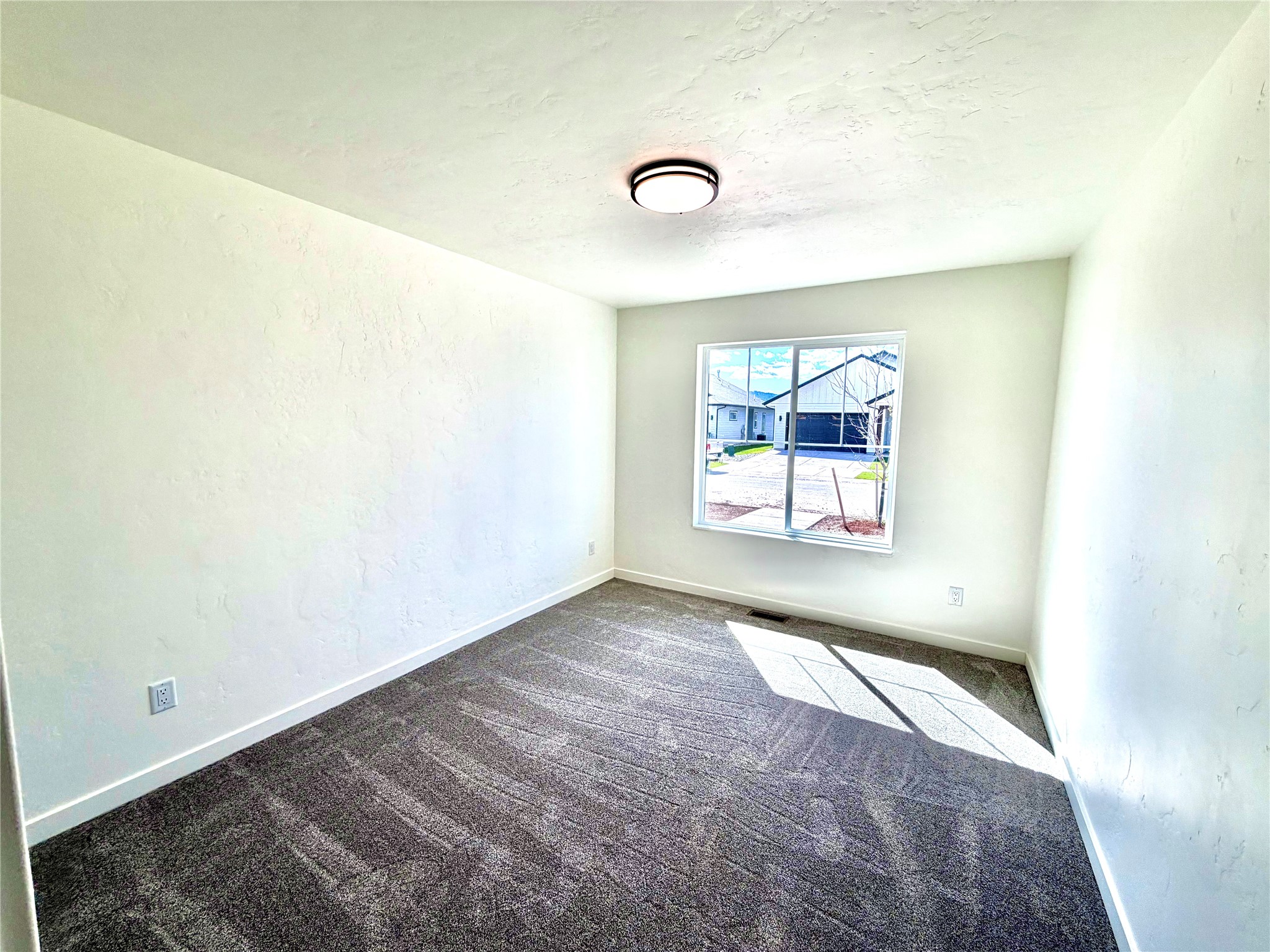813 Rivet Way