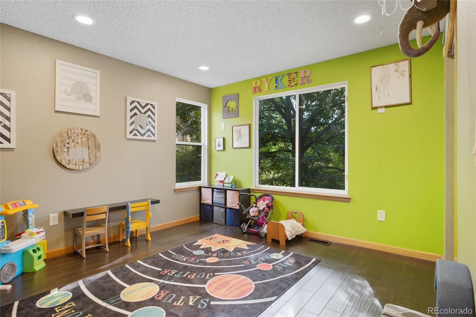 11461 Dark Star Way