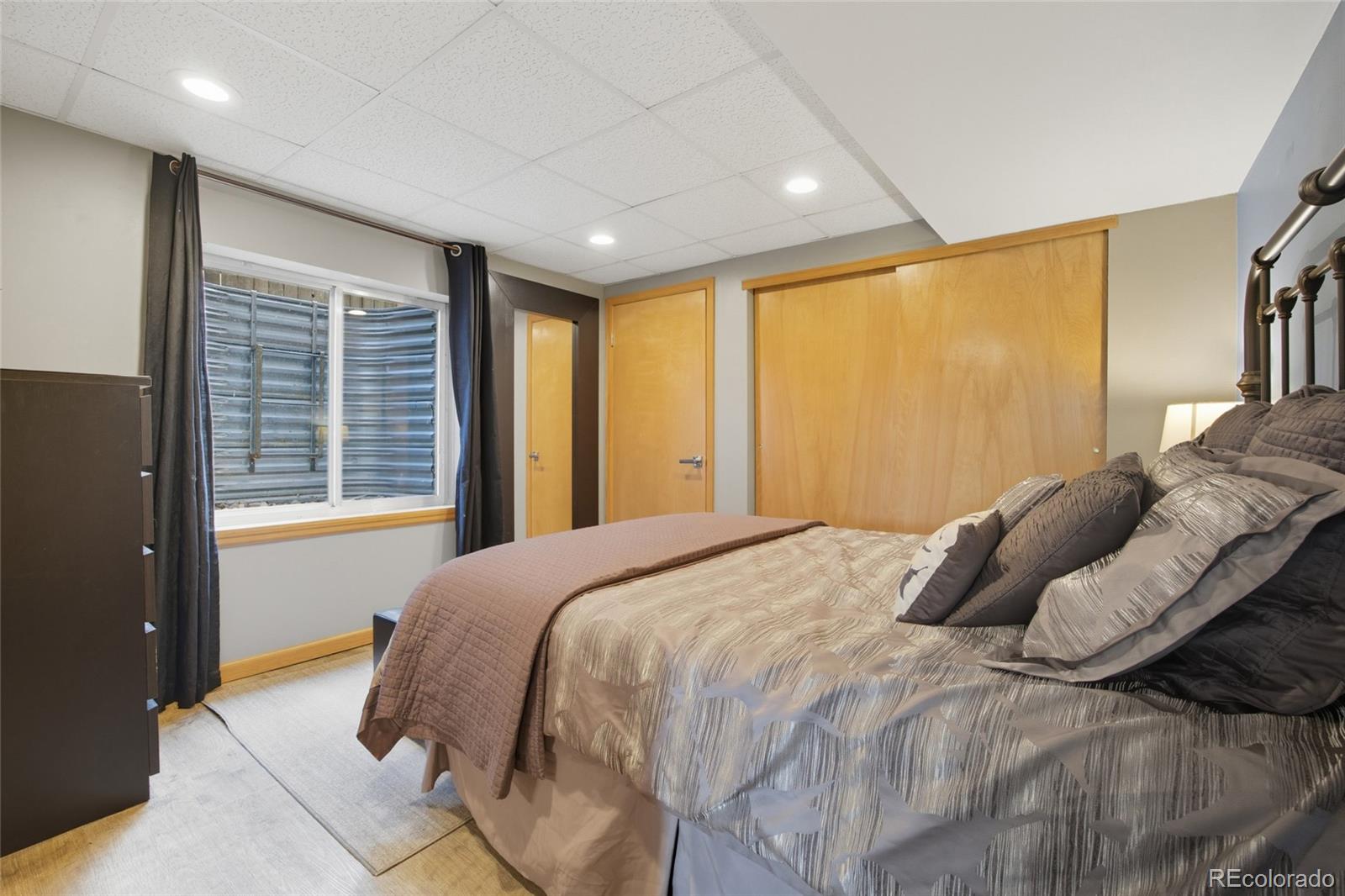 11461 Dark Star Way