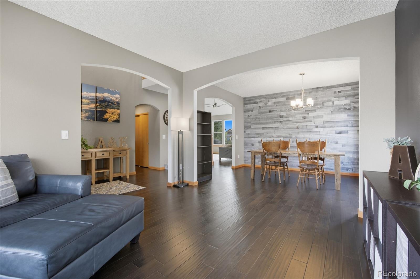 11461 Dark Star Way