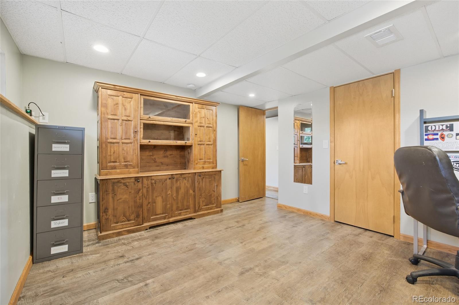 11461 Dark Star Way