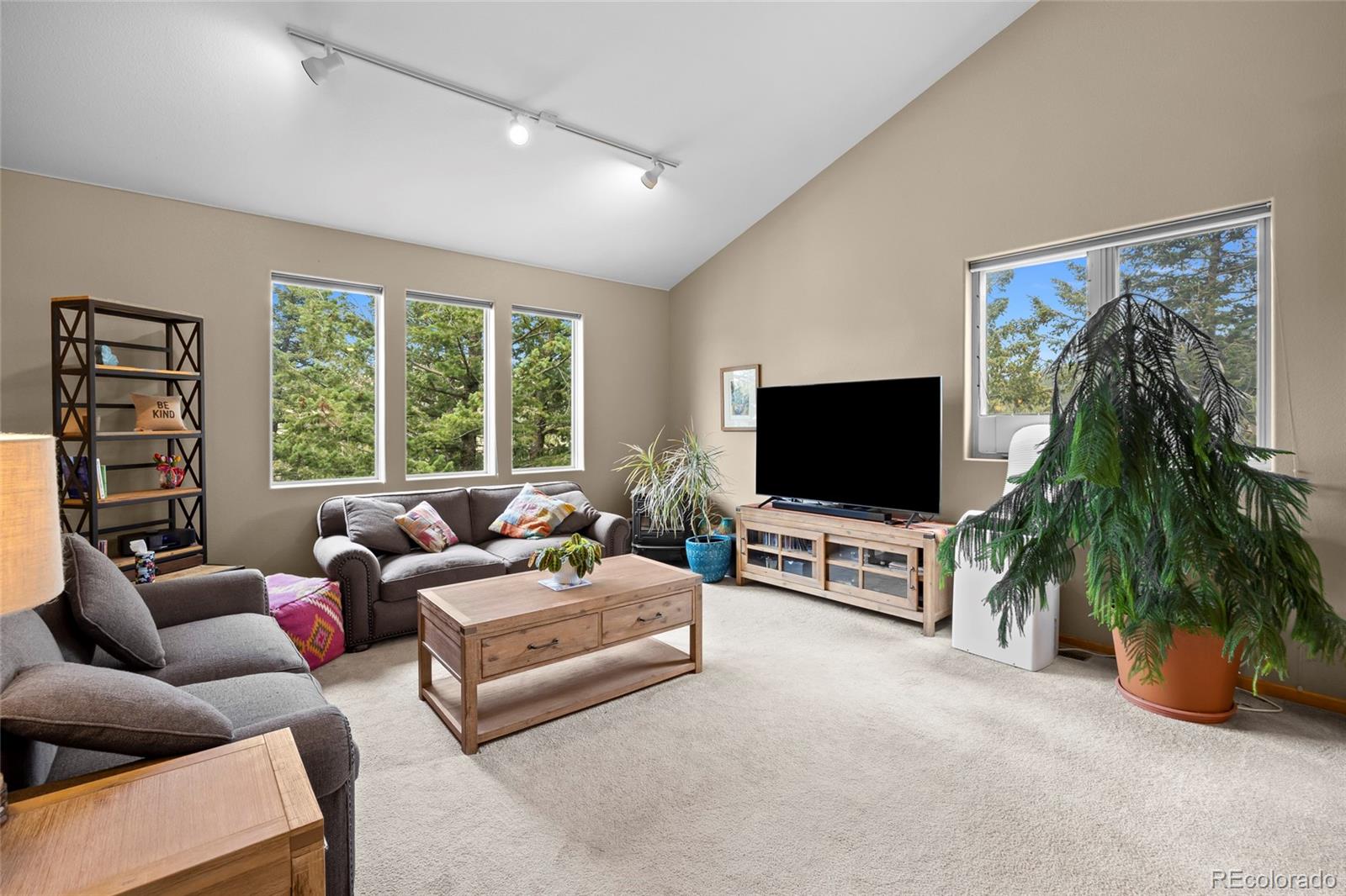 988 Elk Valley Drive