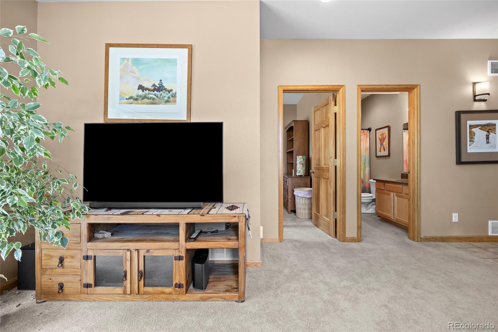 988 Elk Valley Drive