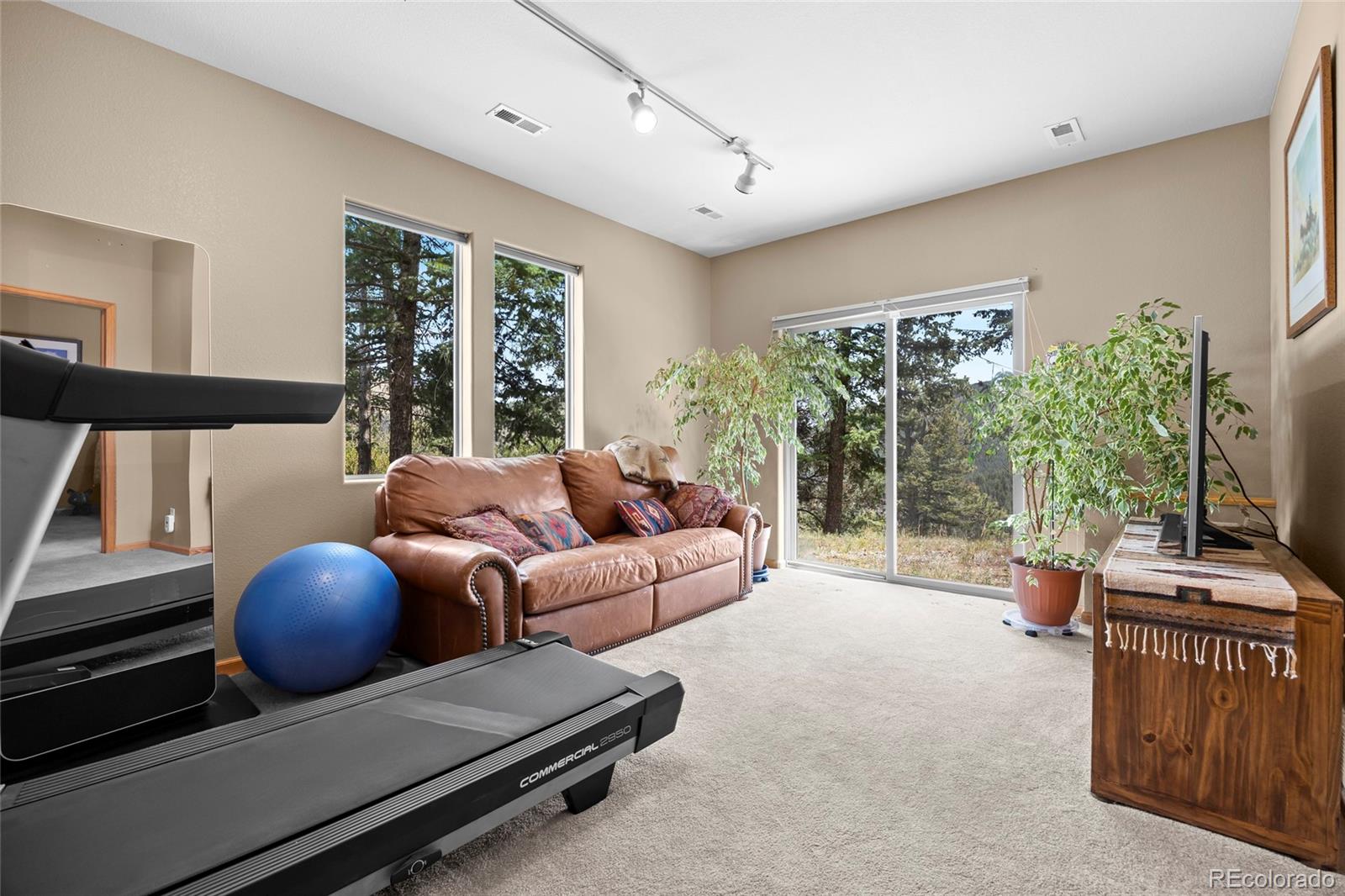 988 Elk Valley Drive