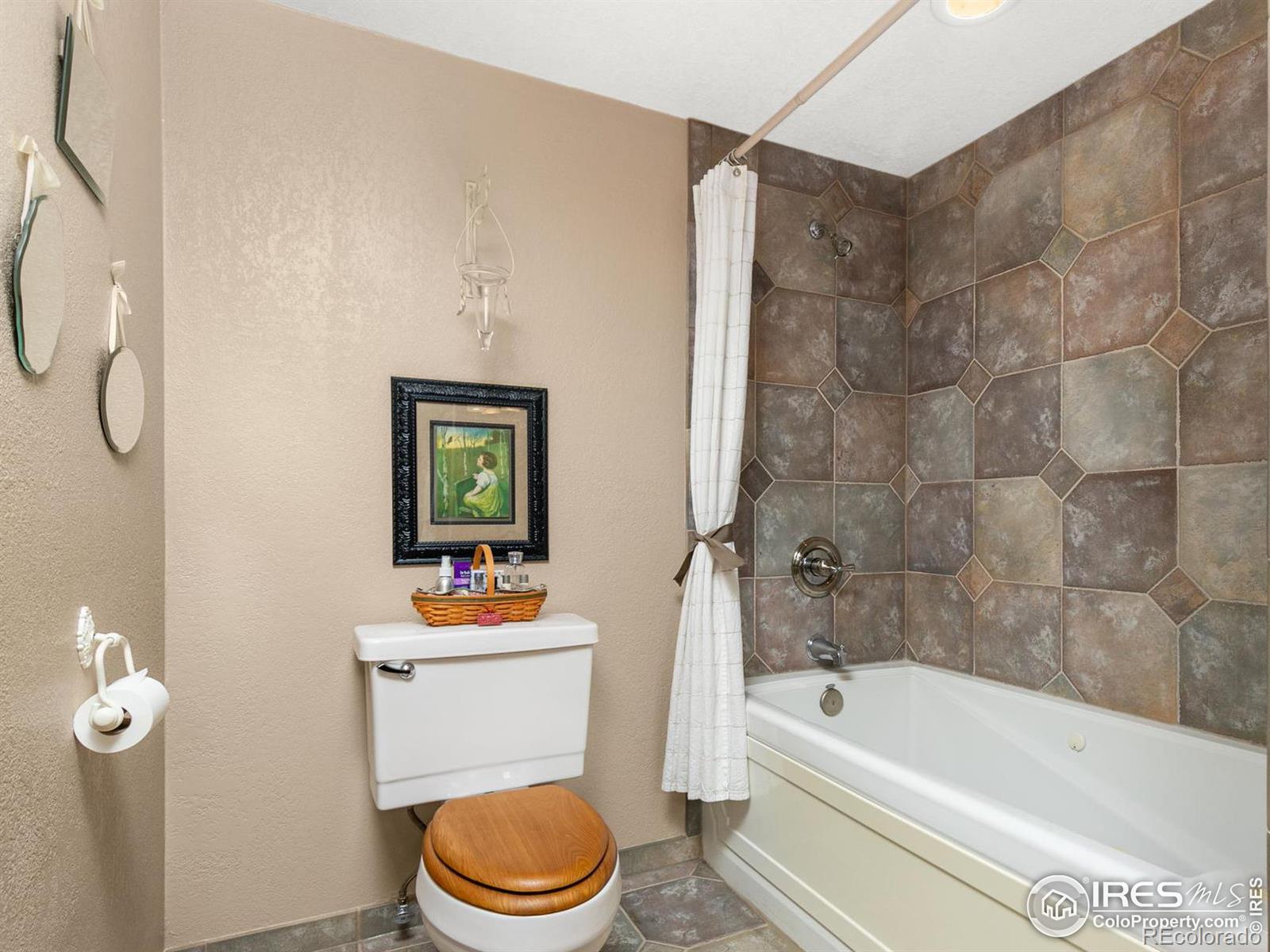 13581 Elmore Road