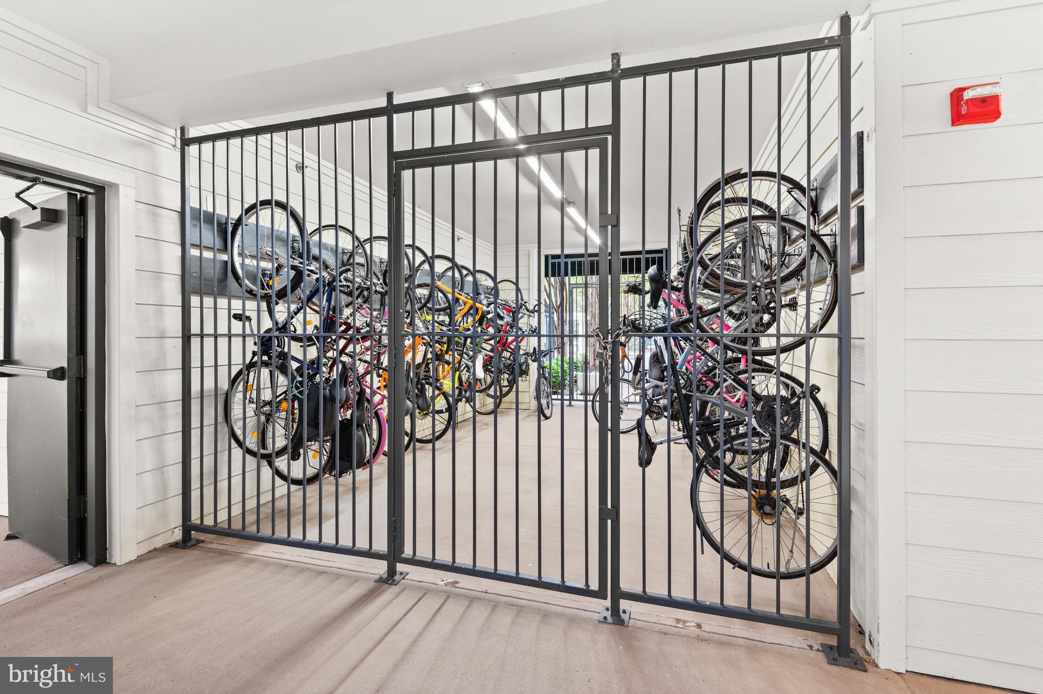 11800 Old Georgetown Rd #1221