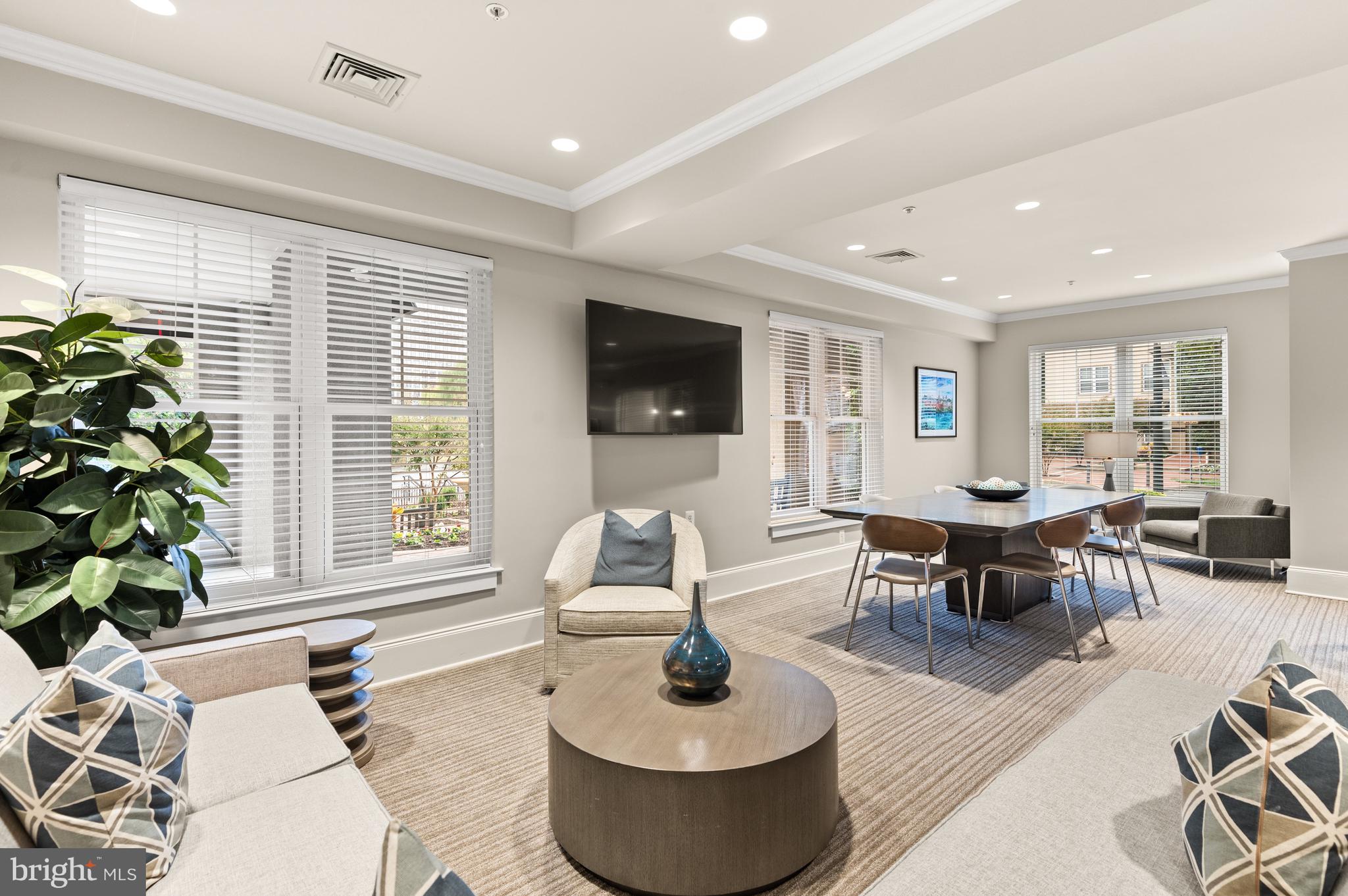 11800 Old Georgetown Rd #1221