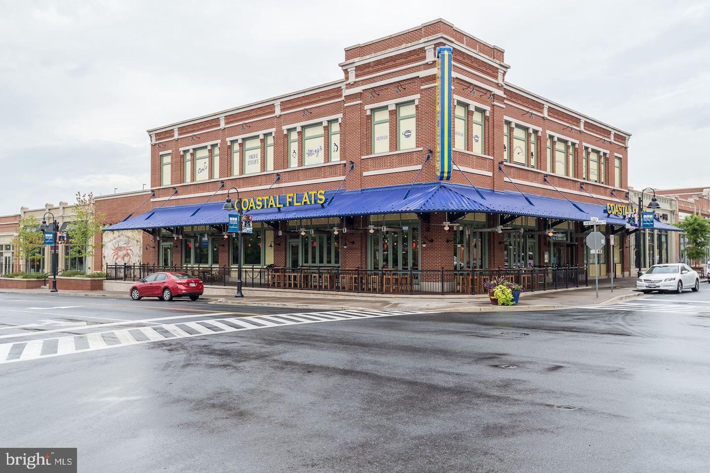 502 Diamondback Dr #305