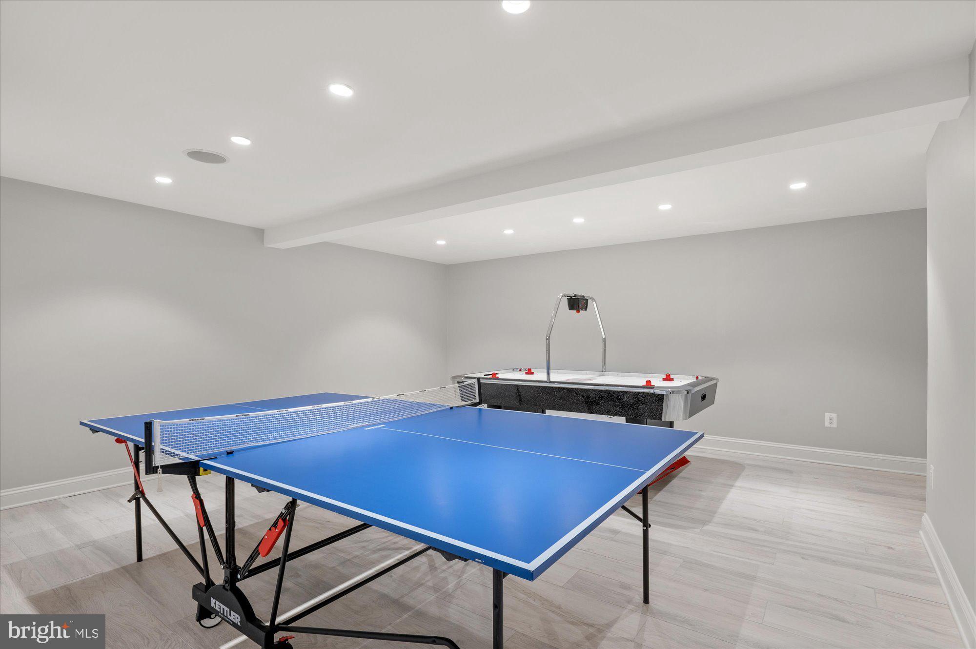 9837 Avenel Farm Dr
