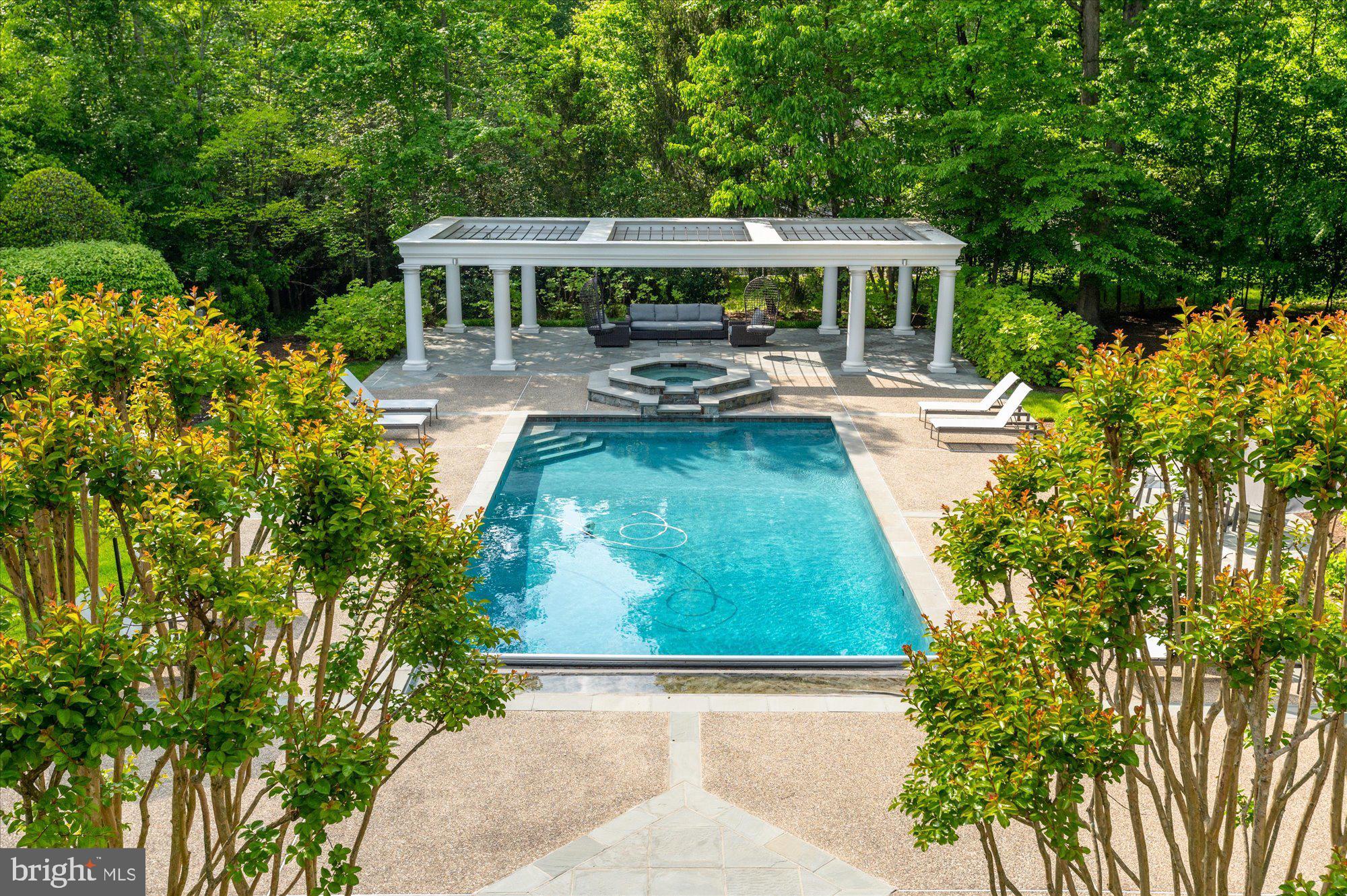 9837 Avenel Farm Dr