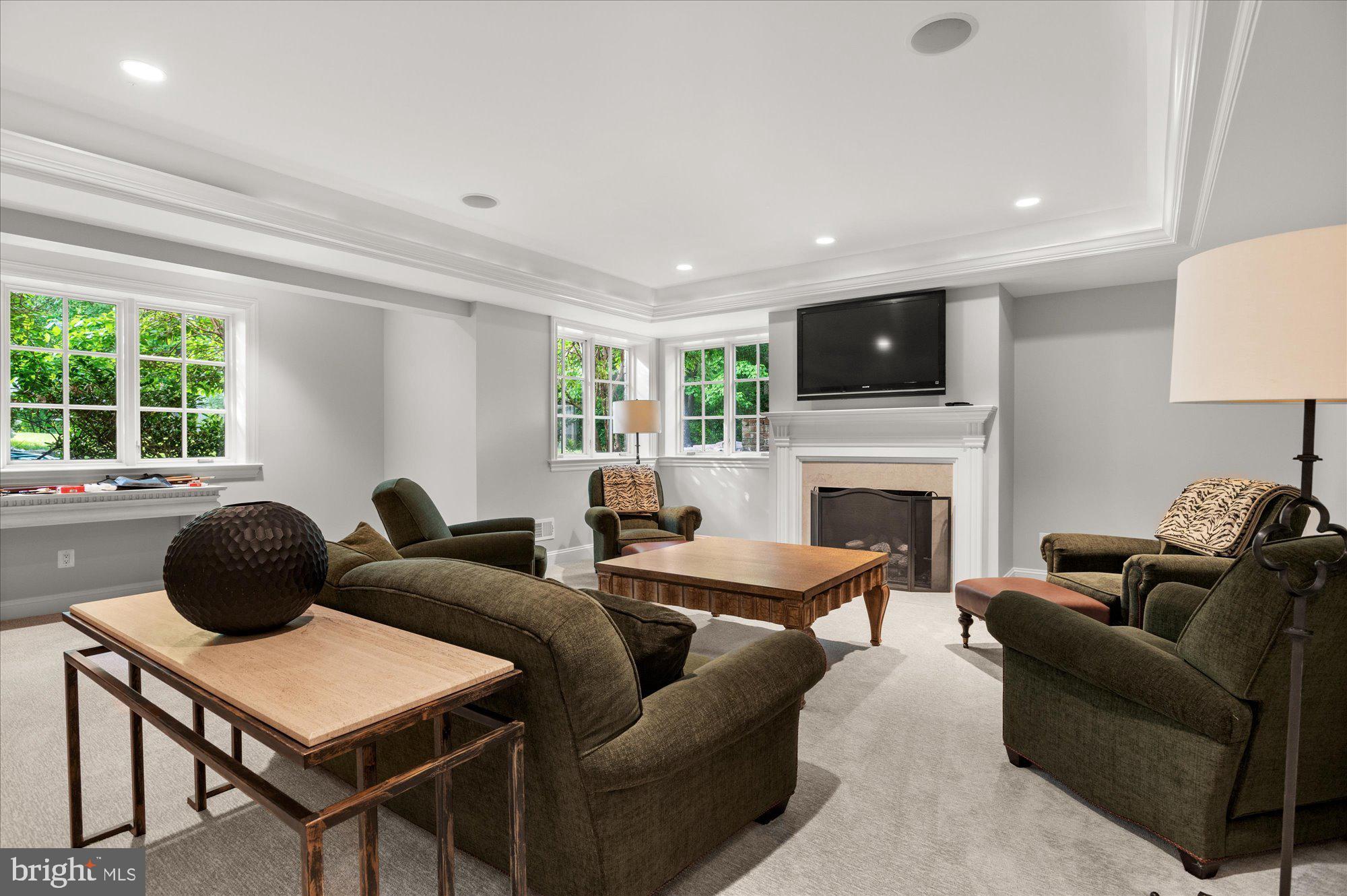 9837 Avenel Farm Dr