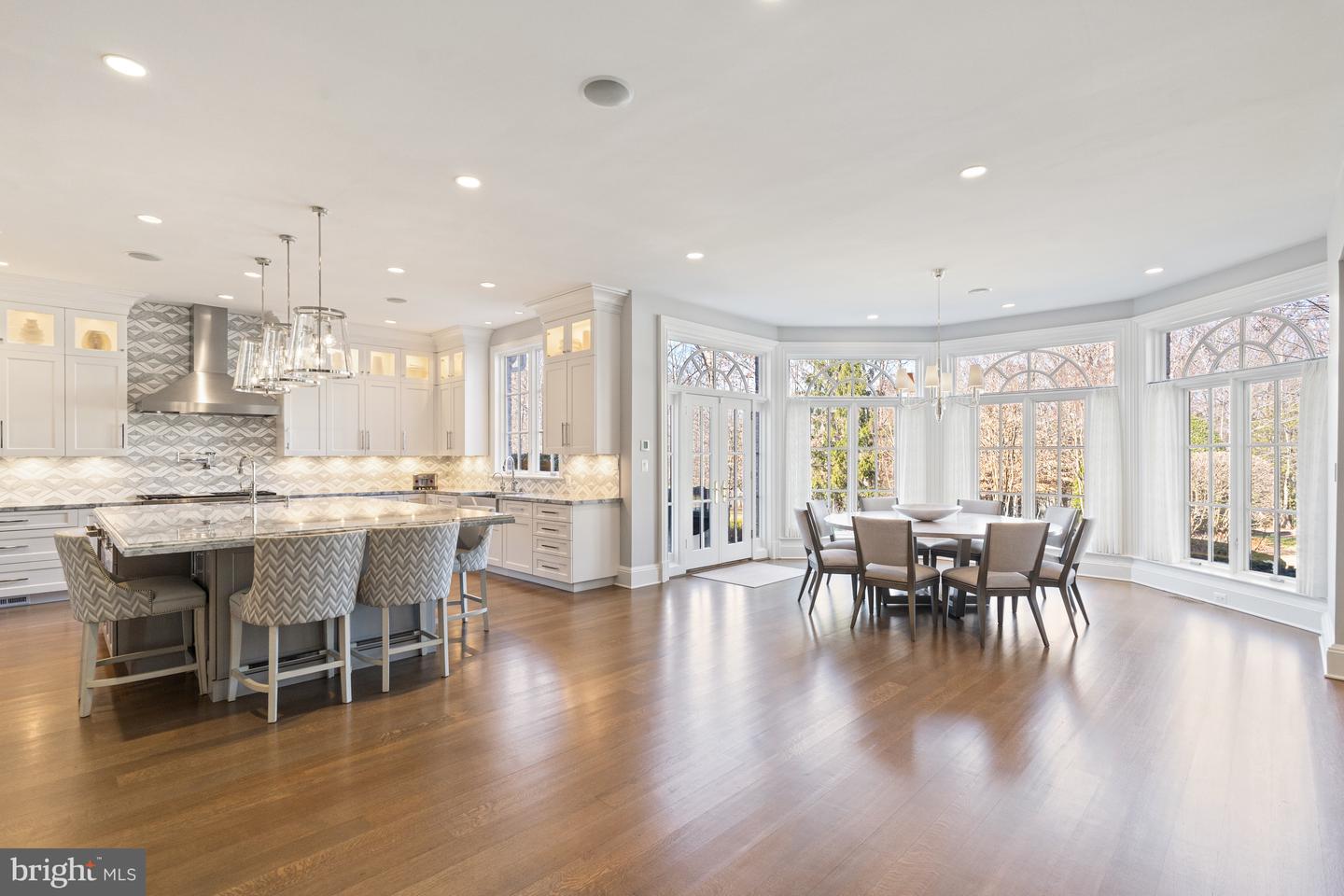 9837 Avenel Farm Dr