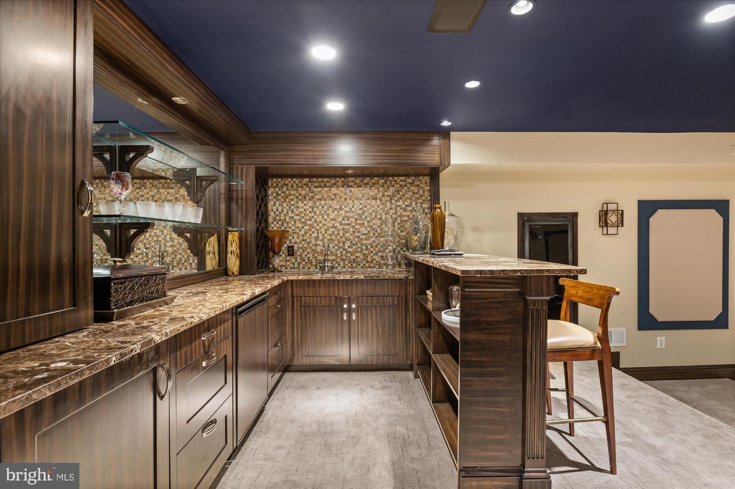 9837 Avenel Farm Dr