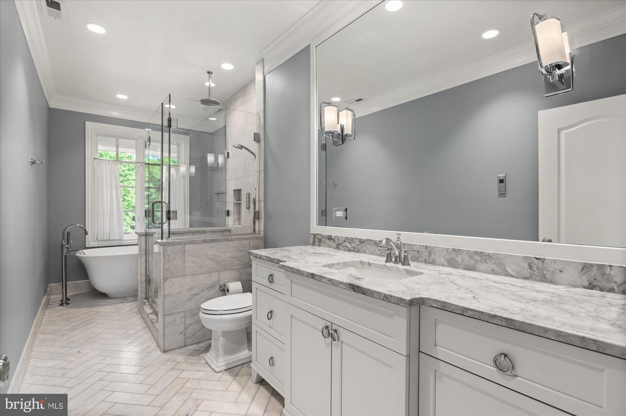 9837 Avenel Farm Dr