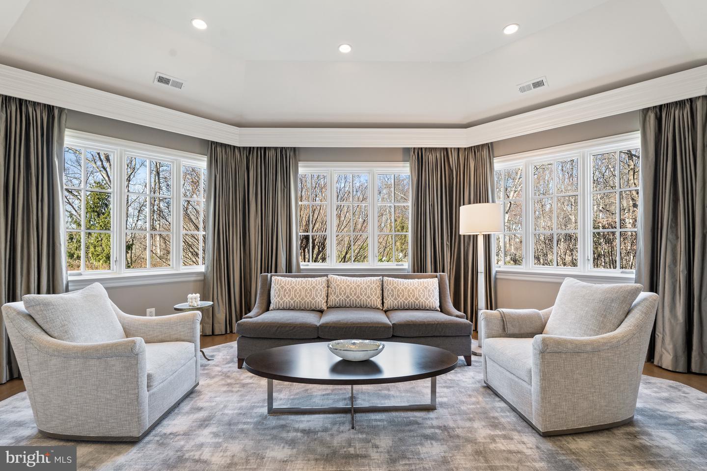 9837 Avenel Farm Dr